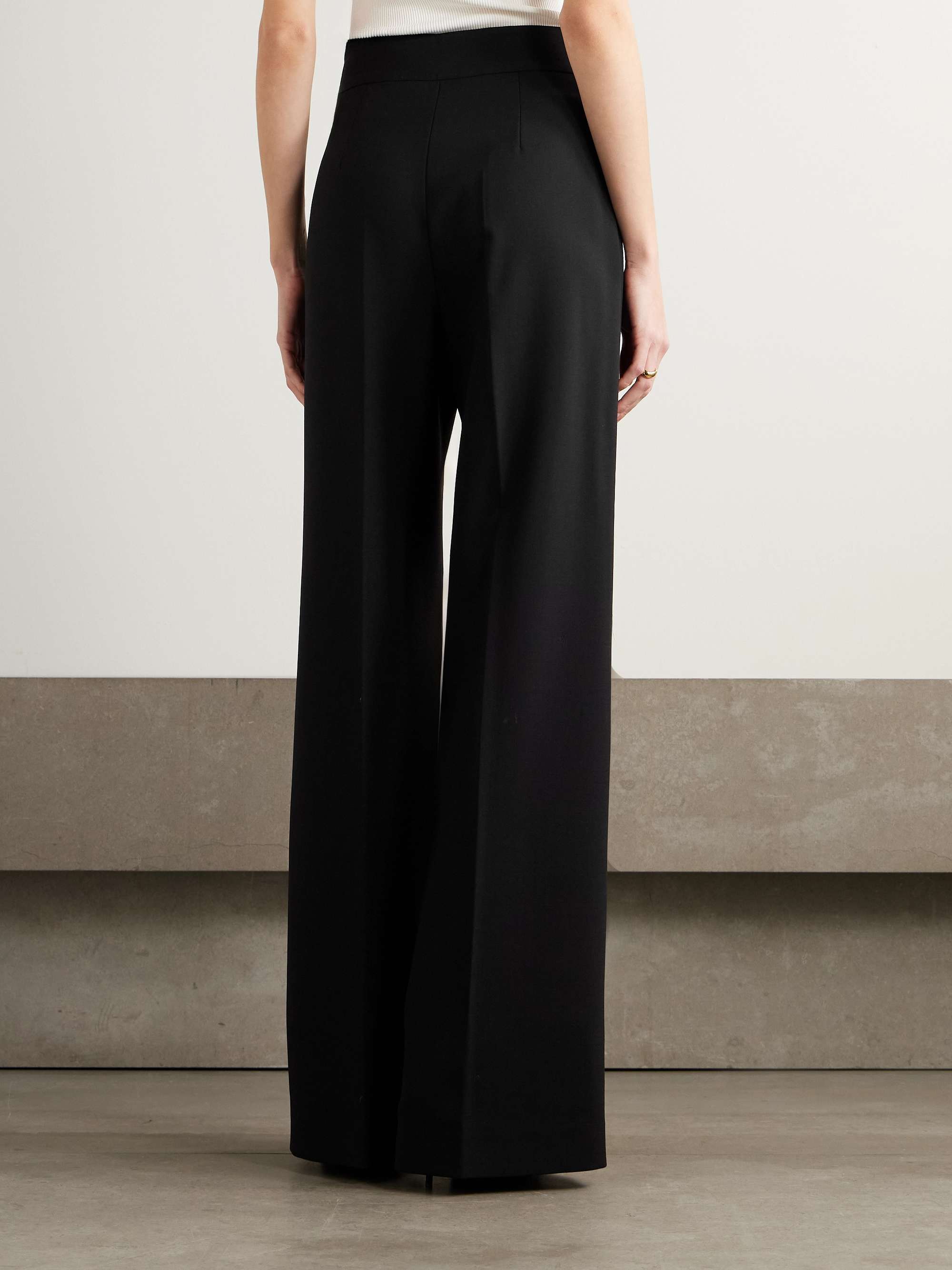 CAROLINA HERRERA 