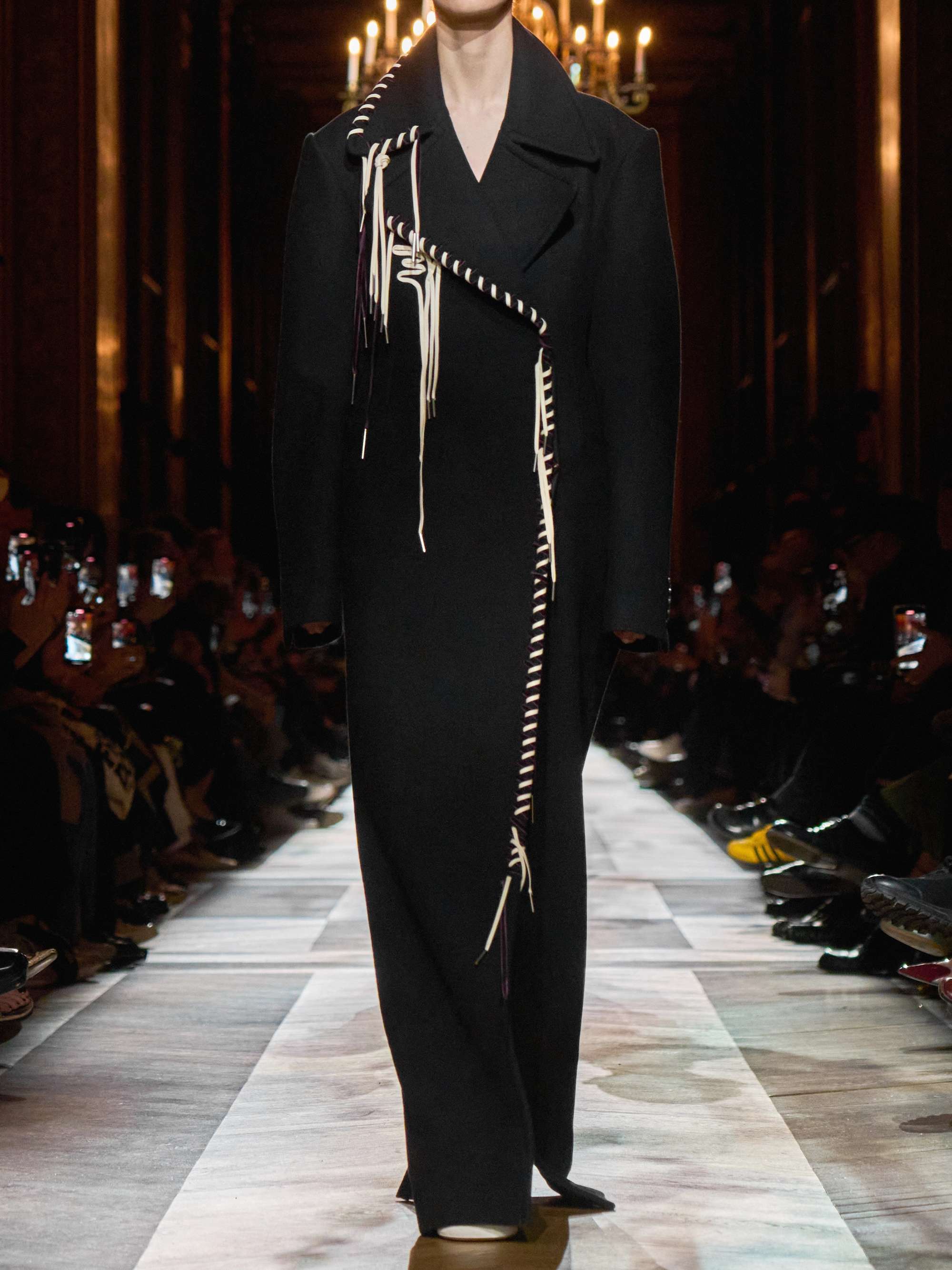 DRIES VAN NOTEN 