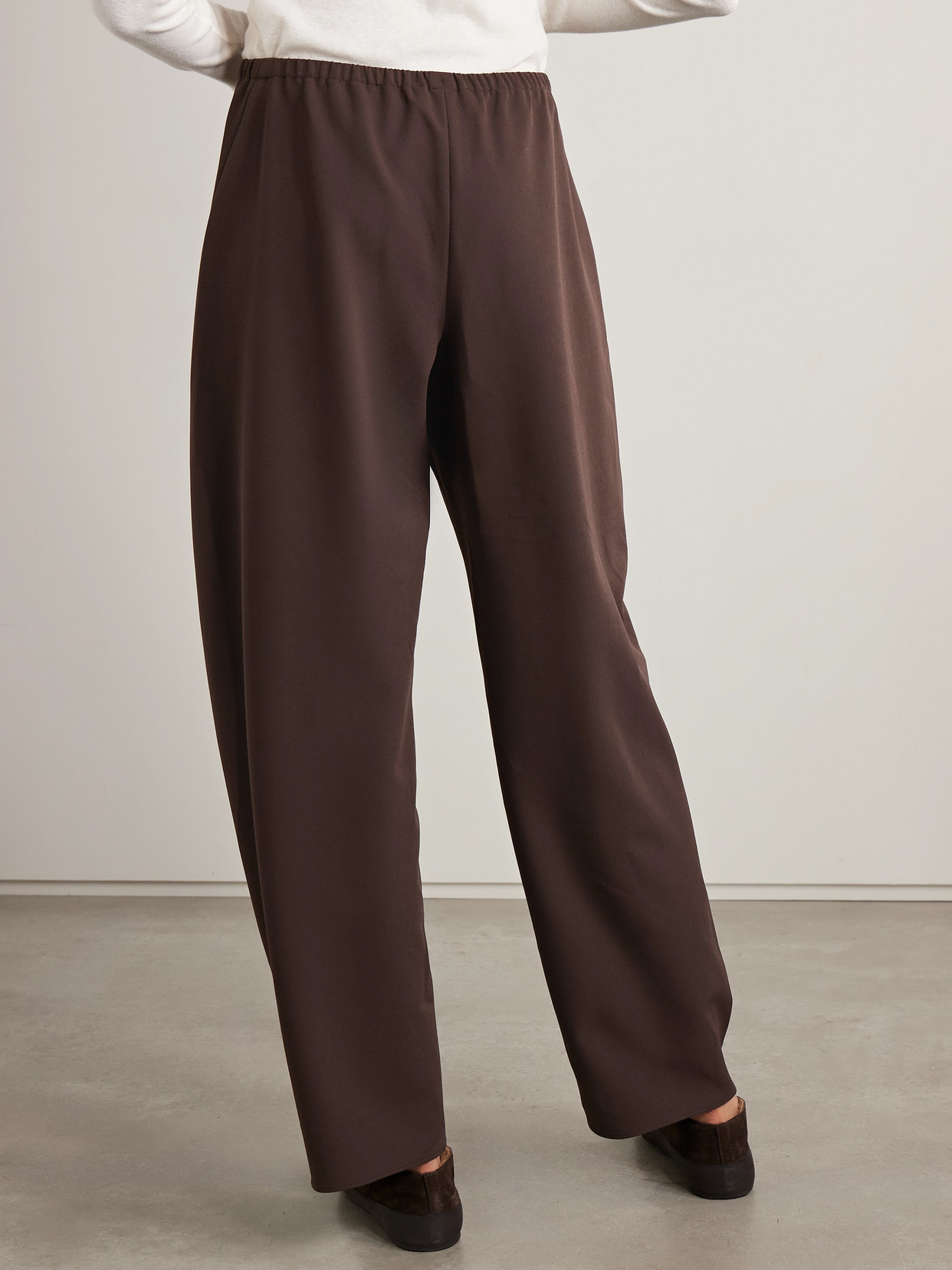 La Ligne Colby Recycled-crepe Barrel-leg Pants In Brown