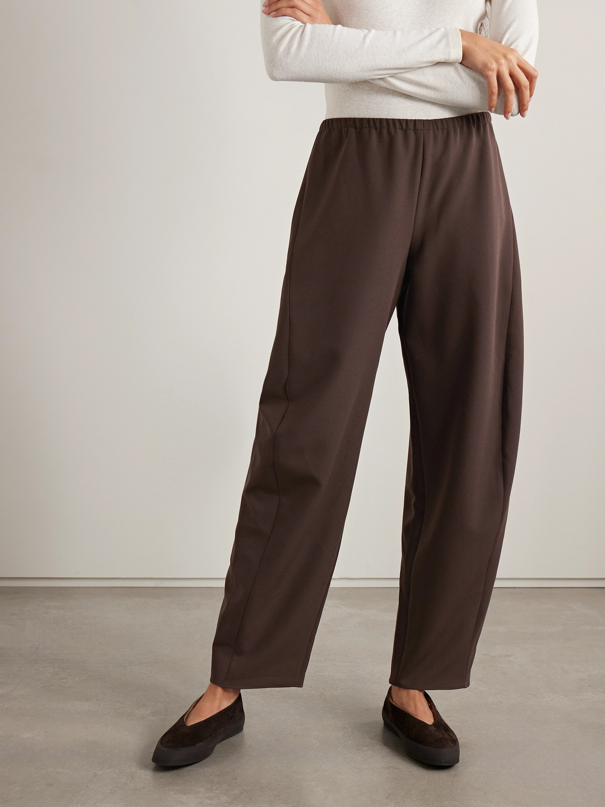 La Ligne Colby Recycled-crepe Barrel-leg Pants In Brown