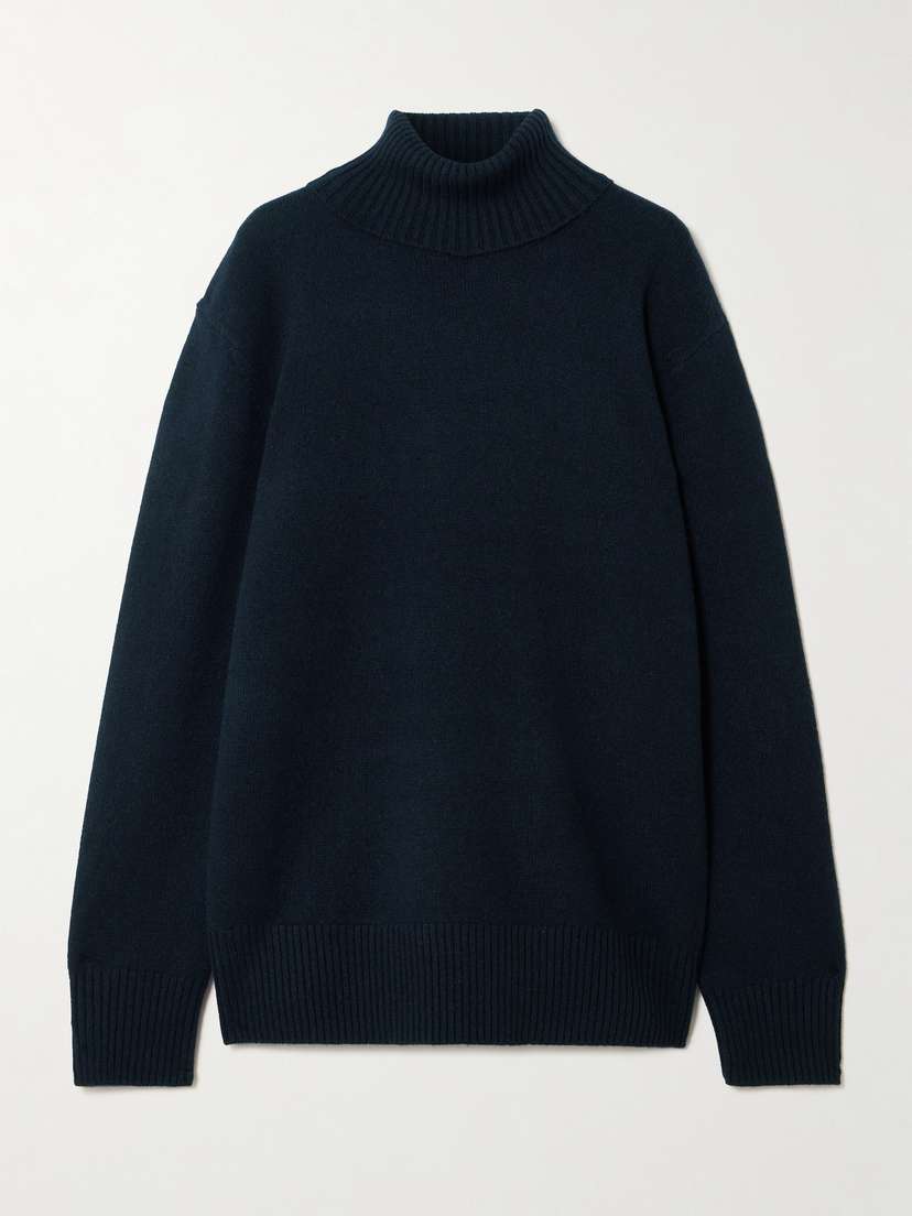 TOTEME Cashmere Turtleneck Sweater