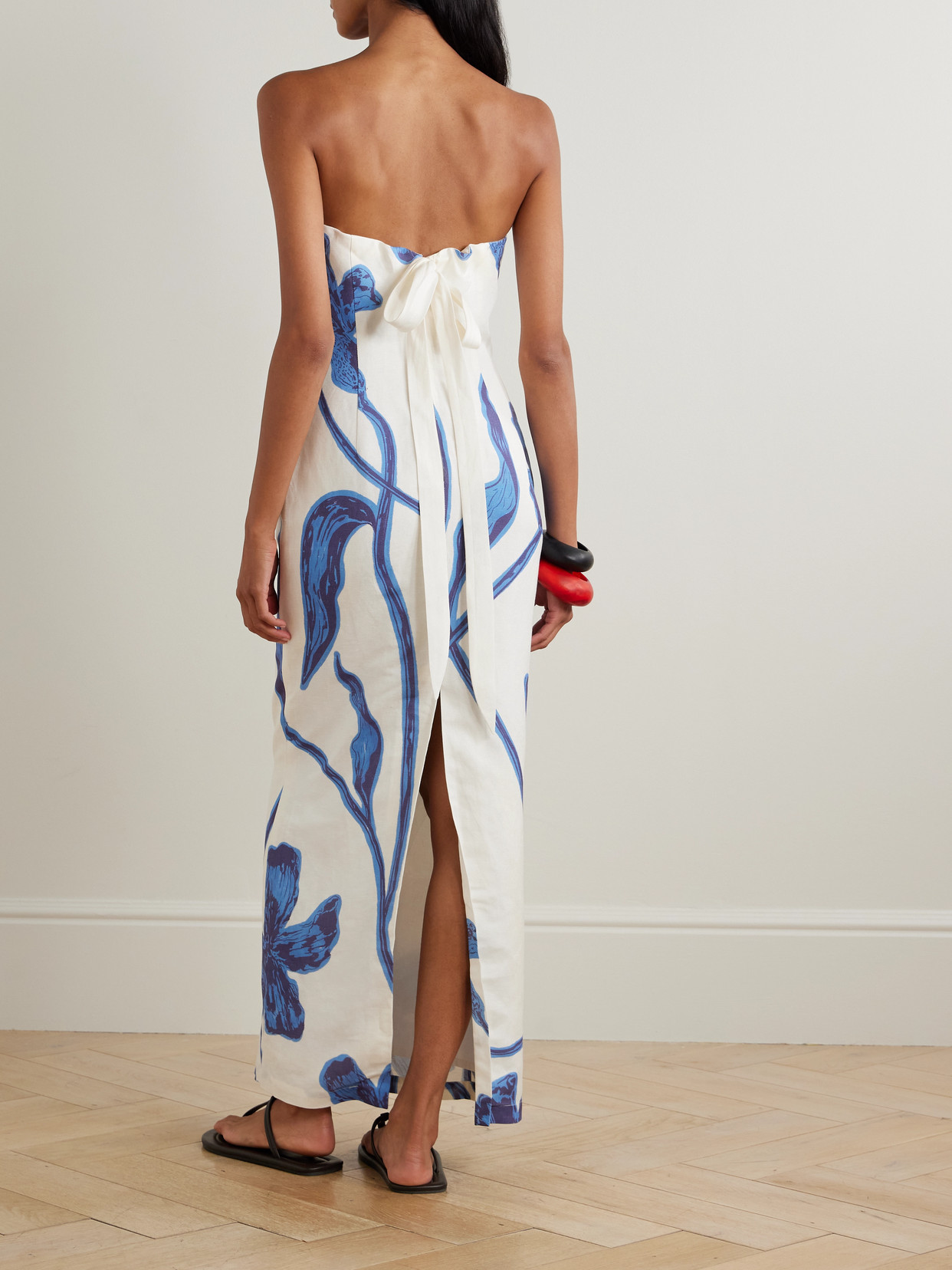 Andres Otalora Nosso Amor Strapless Floral-print Linen Maxi Dress In Blue