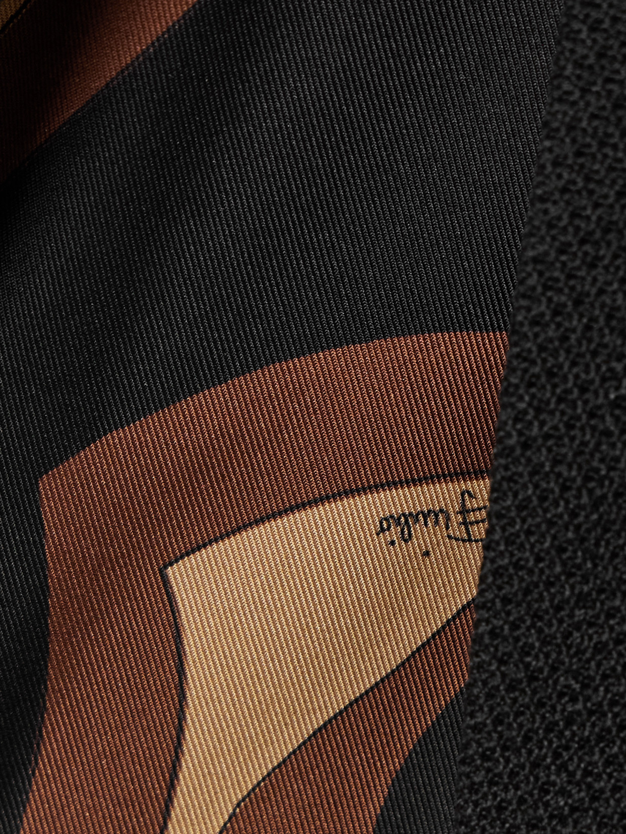 Pucci Buckled Wool Mini Skirt In Black