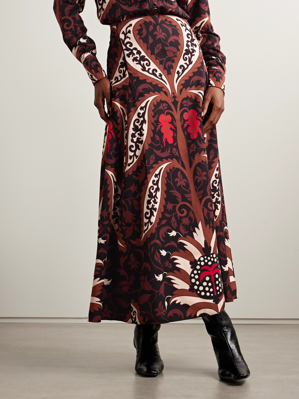 Johanna Ortiz Encanto De Isla Printed Recycled-twill Midi Skirt In Multi