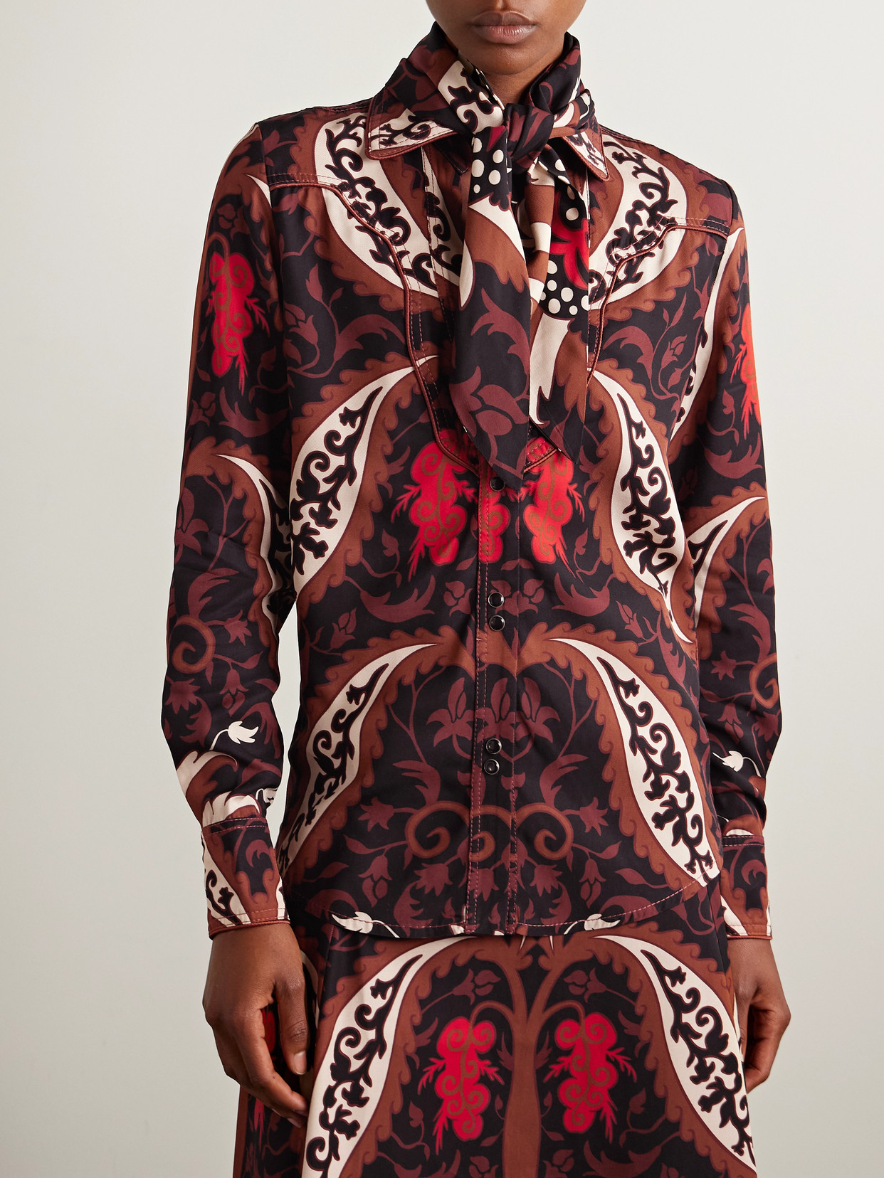 Hacia Puerto Tie-Neck Printed Recycled-Twill Shirt