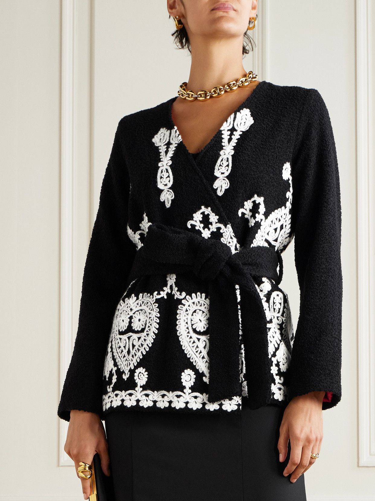 Loretta Caponi Elbaite Belted Embroidered Wool-blend Bouclé Jacket In Black