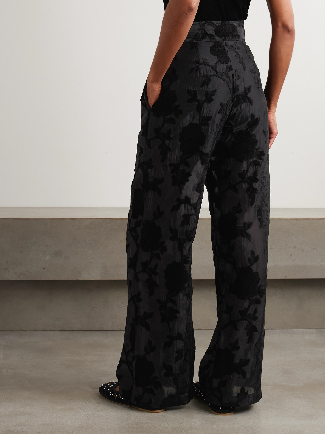 Loretta Caponi Cipro Devoré-velvet Straight-leg Pants In Black