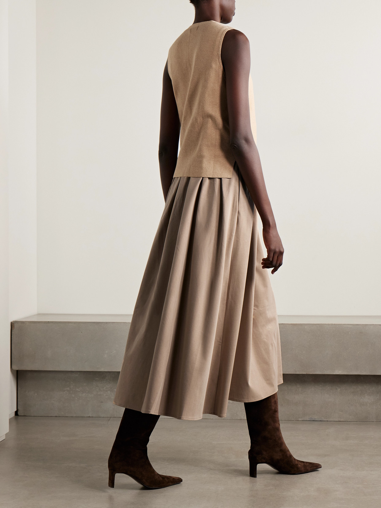 Staud Madeline Layered Cotton And Cashmere-blend And Pleated Crepe Midi Dress In Brown