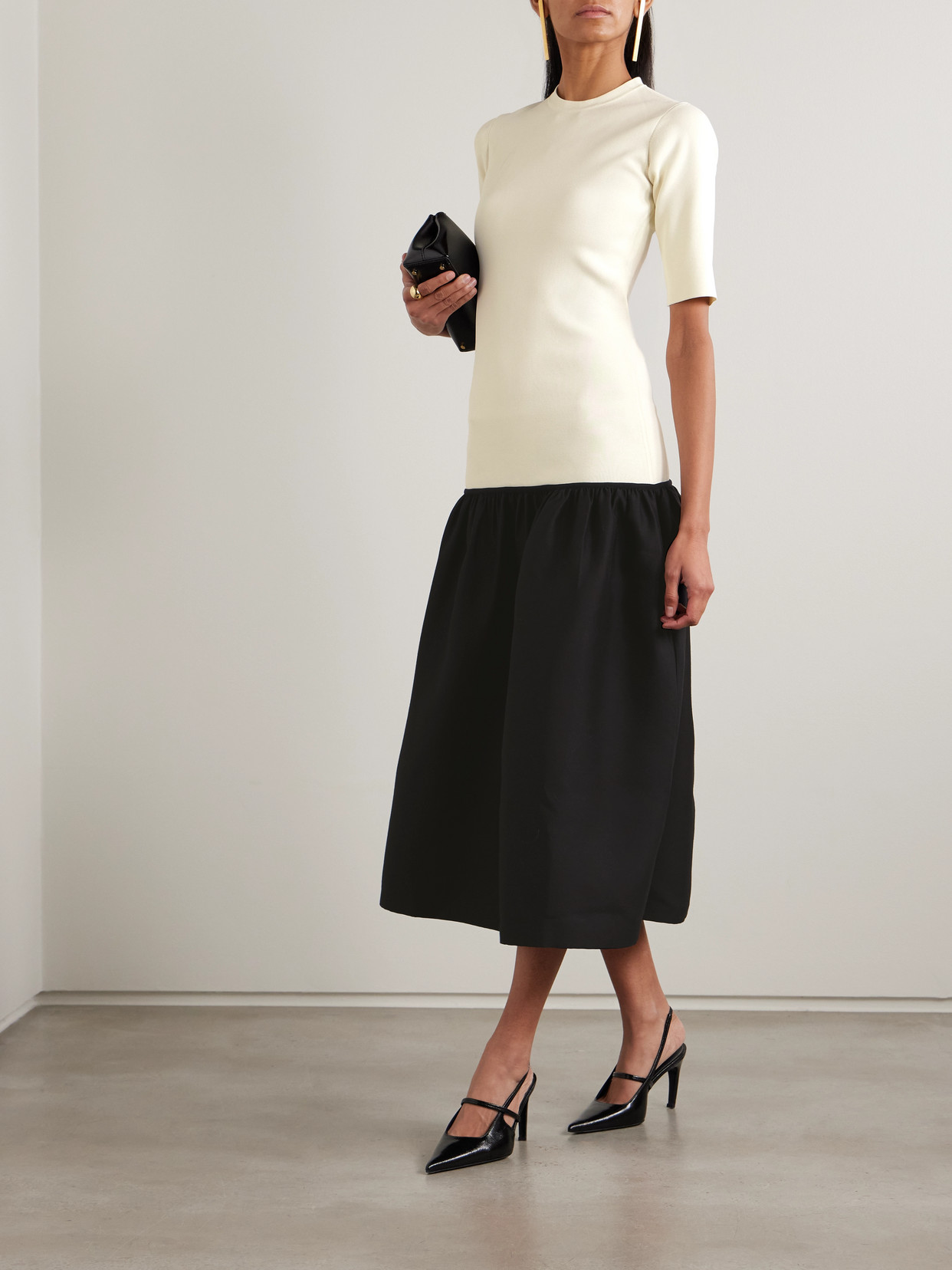 Totême Twinflower Gathered Ribbed-knit And Wool And Silk-blend Crepe Midi Dress In White