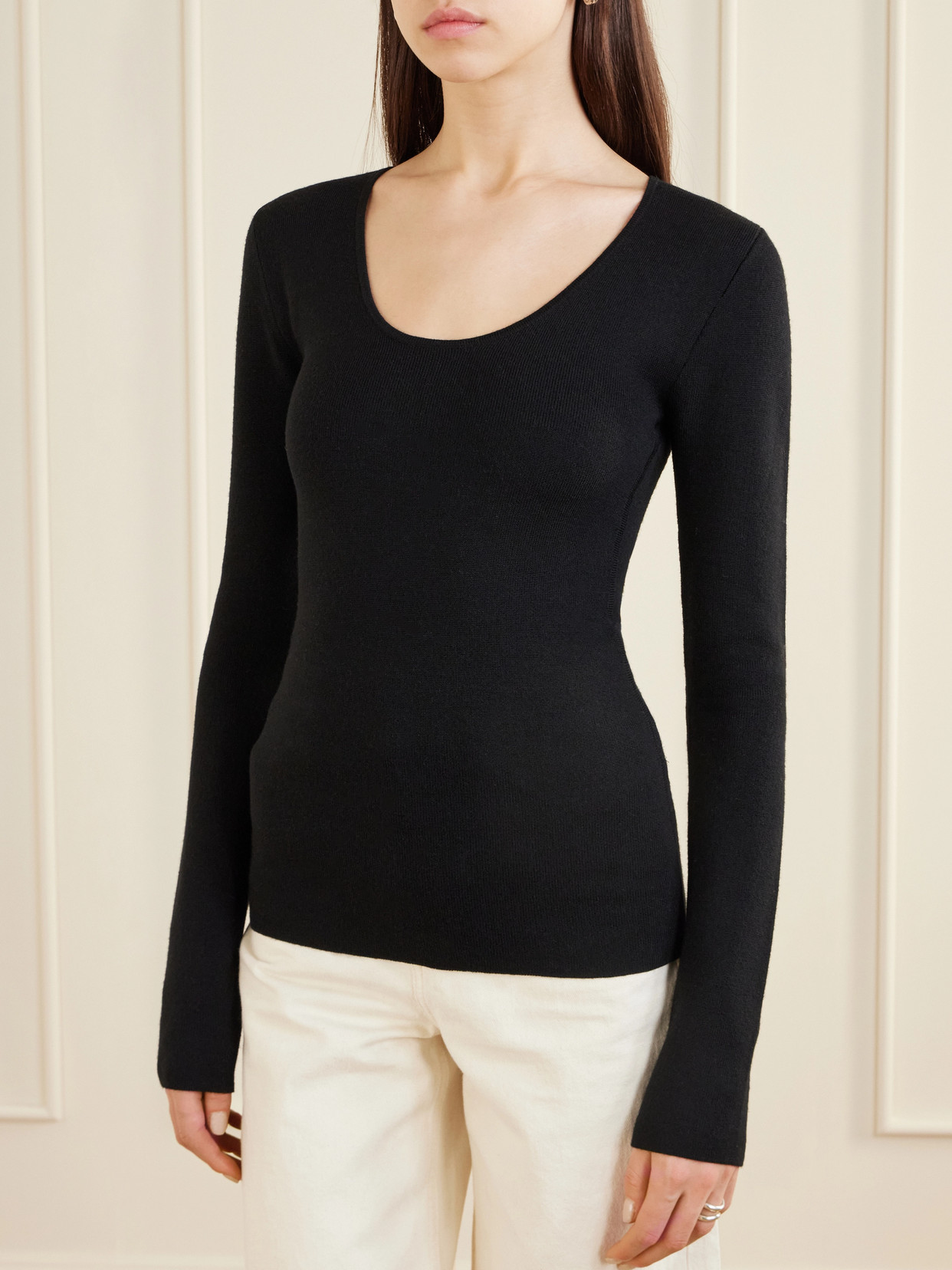 Totême Wool-blend Top In Black