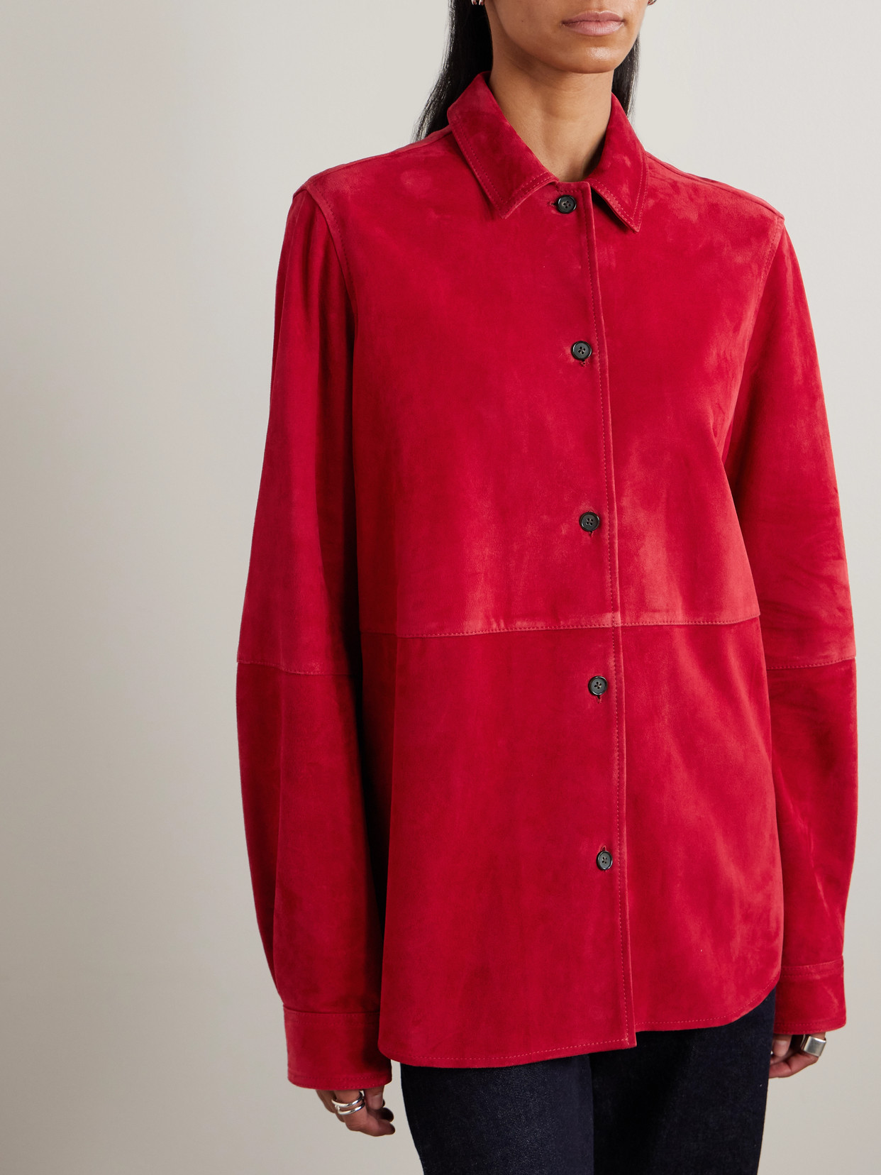 Totême Womens Poppy Soft Long-sleeves Suede Overshirt In Red