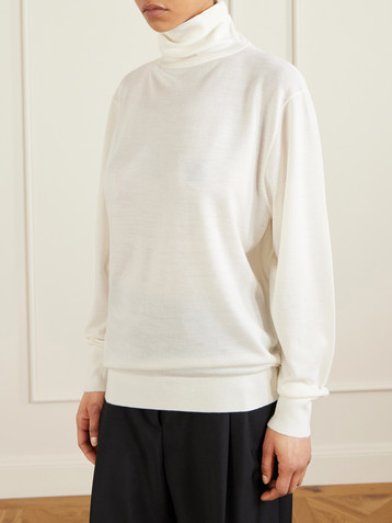 TOTEME Merino wool turtleneck sweater