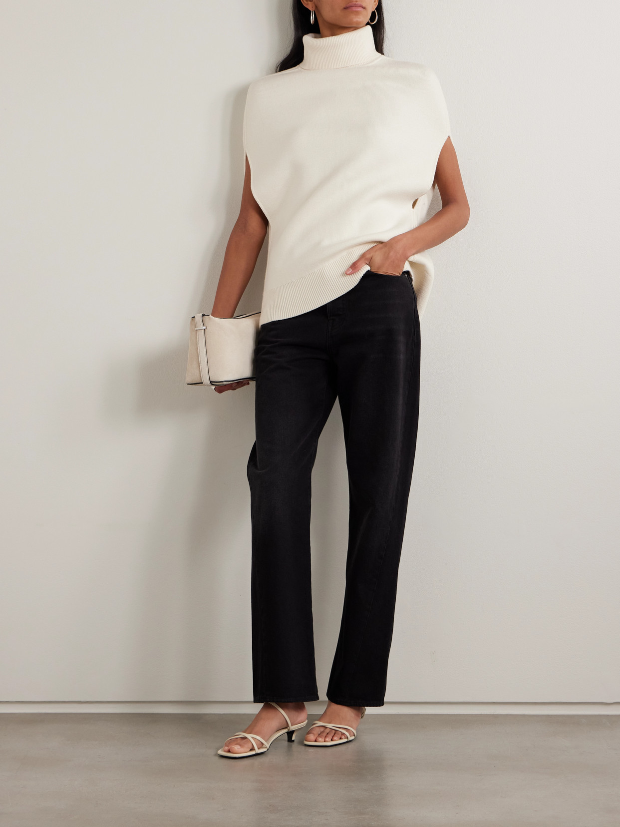 Totême Oversized Knitted Wool Turtleneck Tank In White