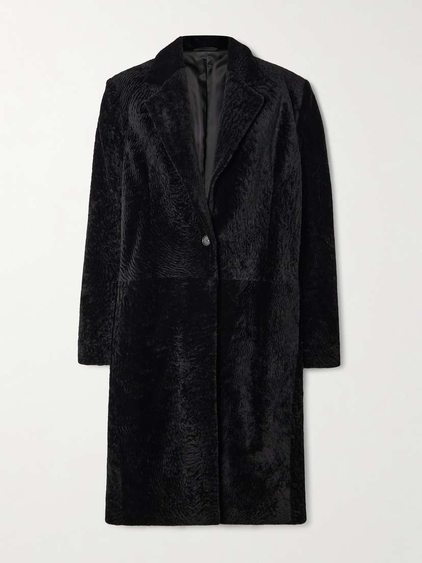 TOTEME Classic Shearling Coat