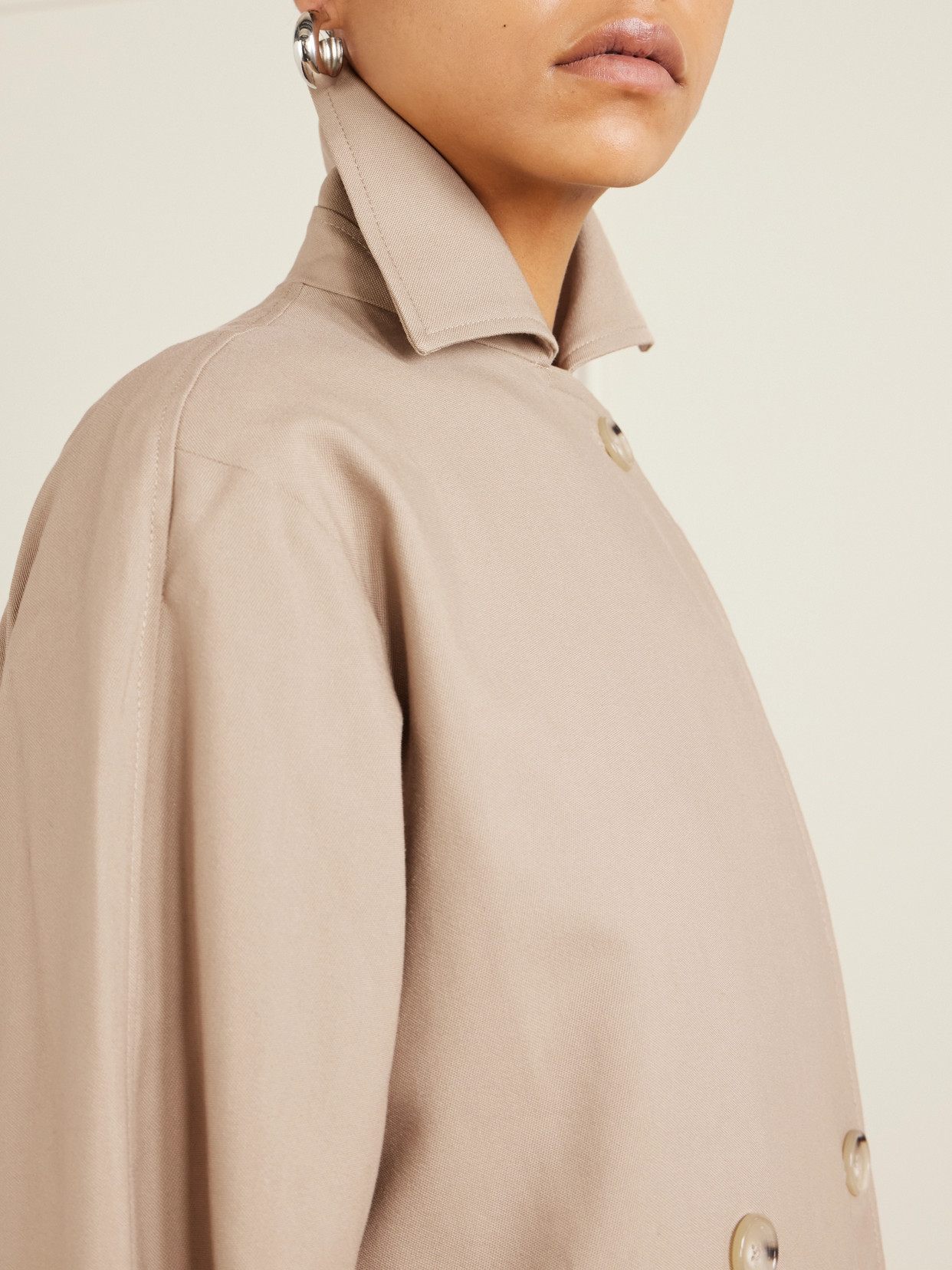 Totême Signature Double-breasted Cotton-blend Gabardine Trench Coat In Neutral