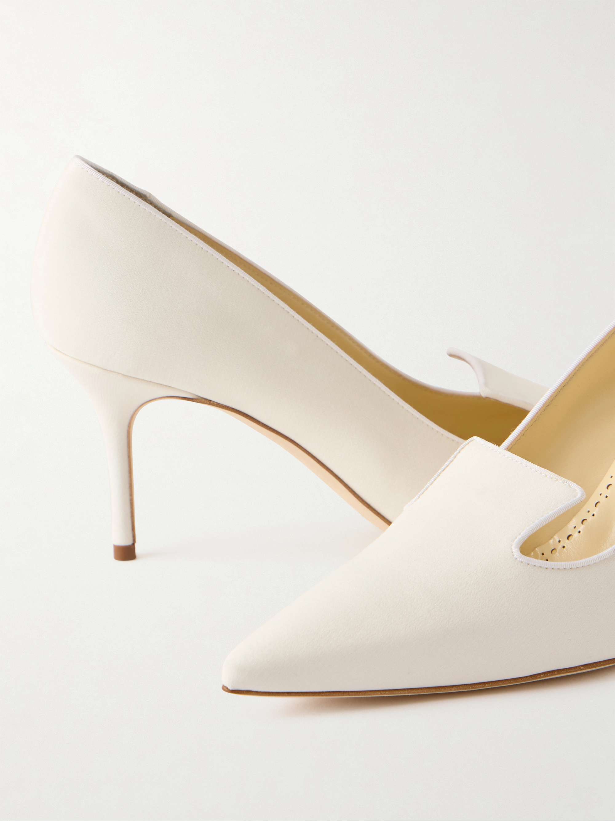 MANOLO BLAHNIK Ralypla 70 crepe de chine pumps | NET-A-PORTER