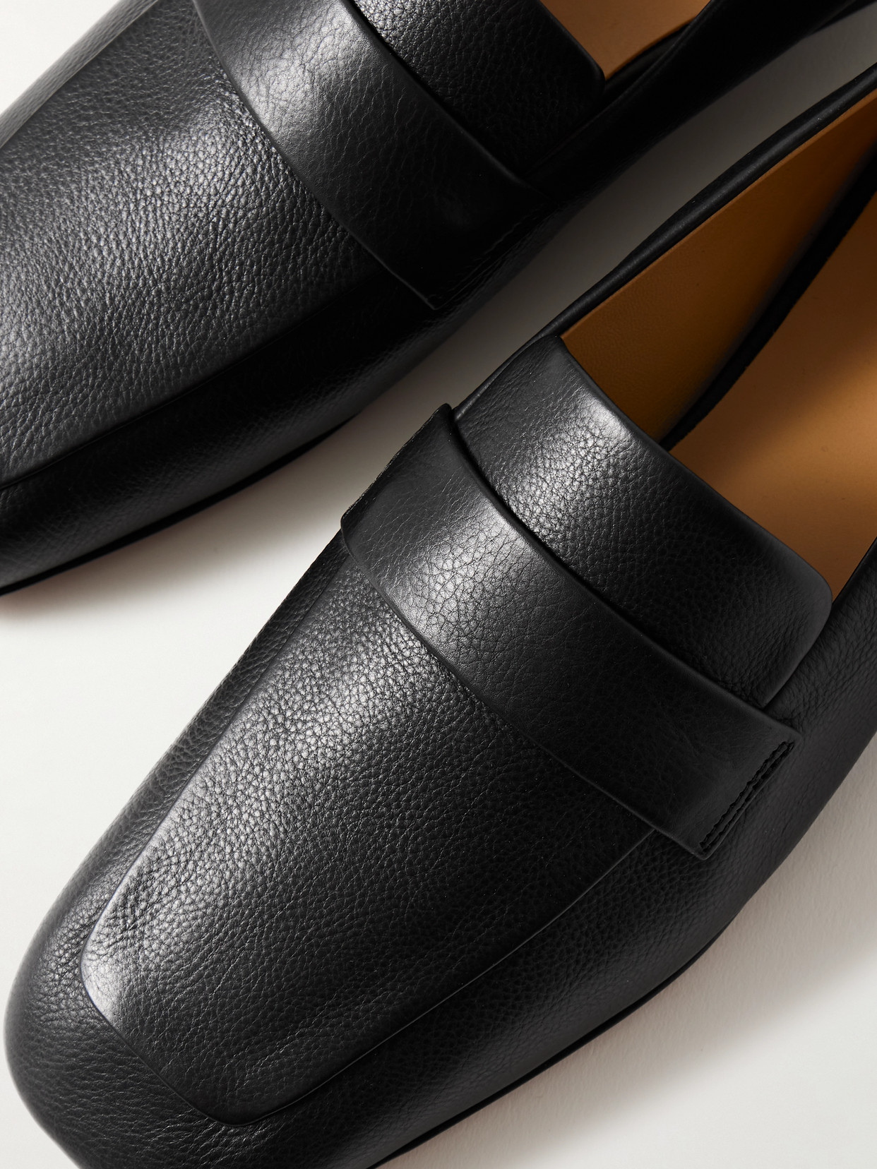 The Row Leather Penny Loafers In Black