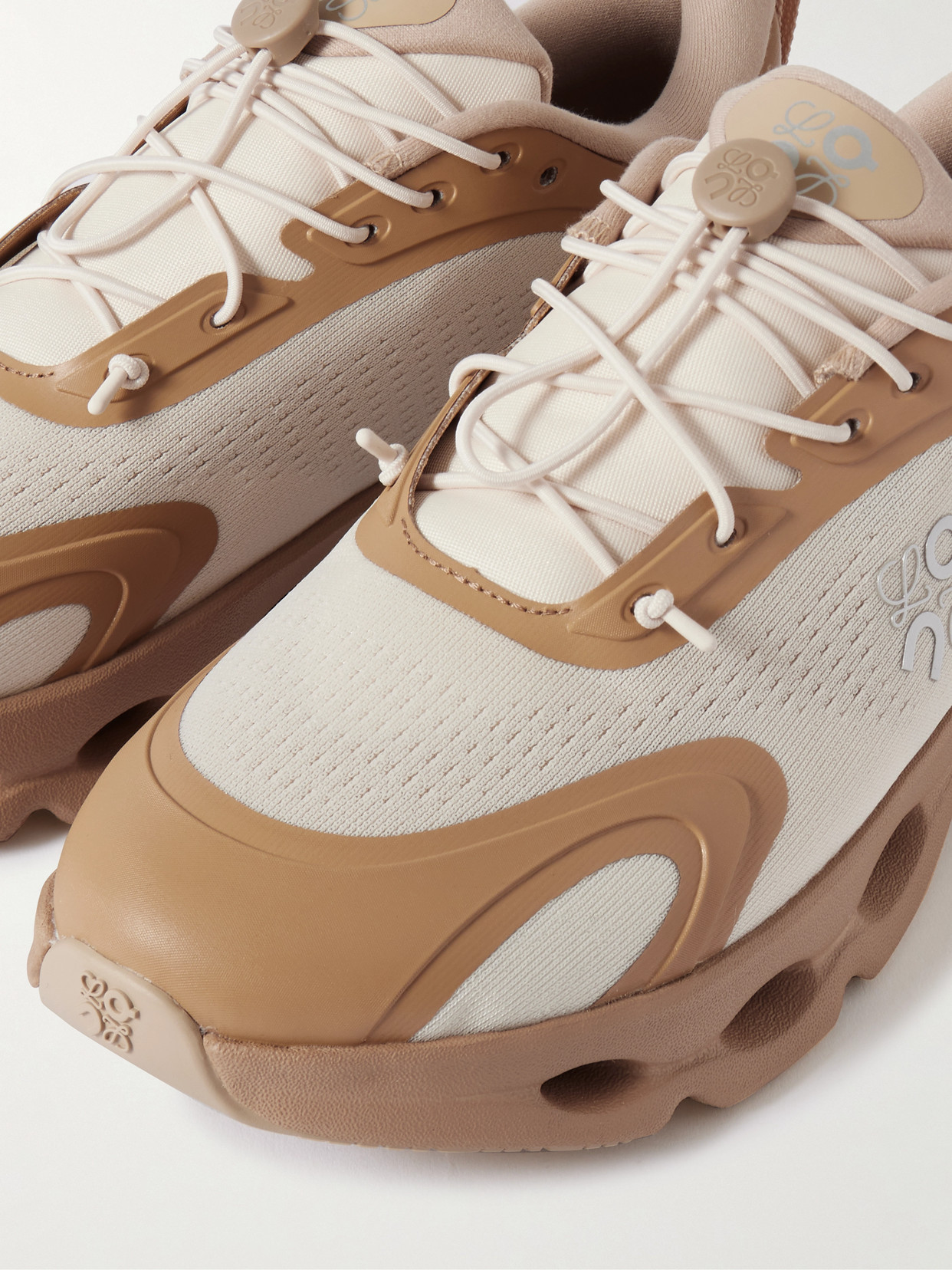 Loewe X On Cloudsolo Sneakers In Brown
