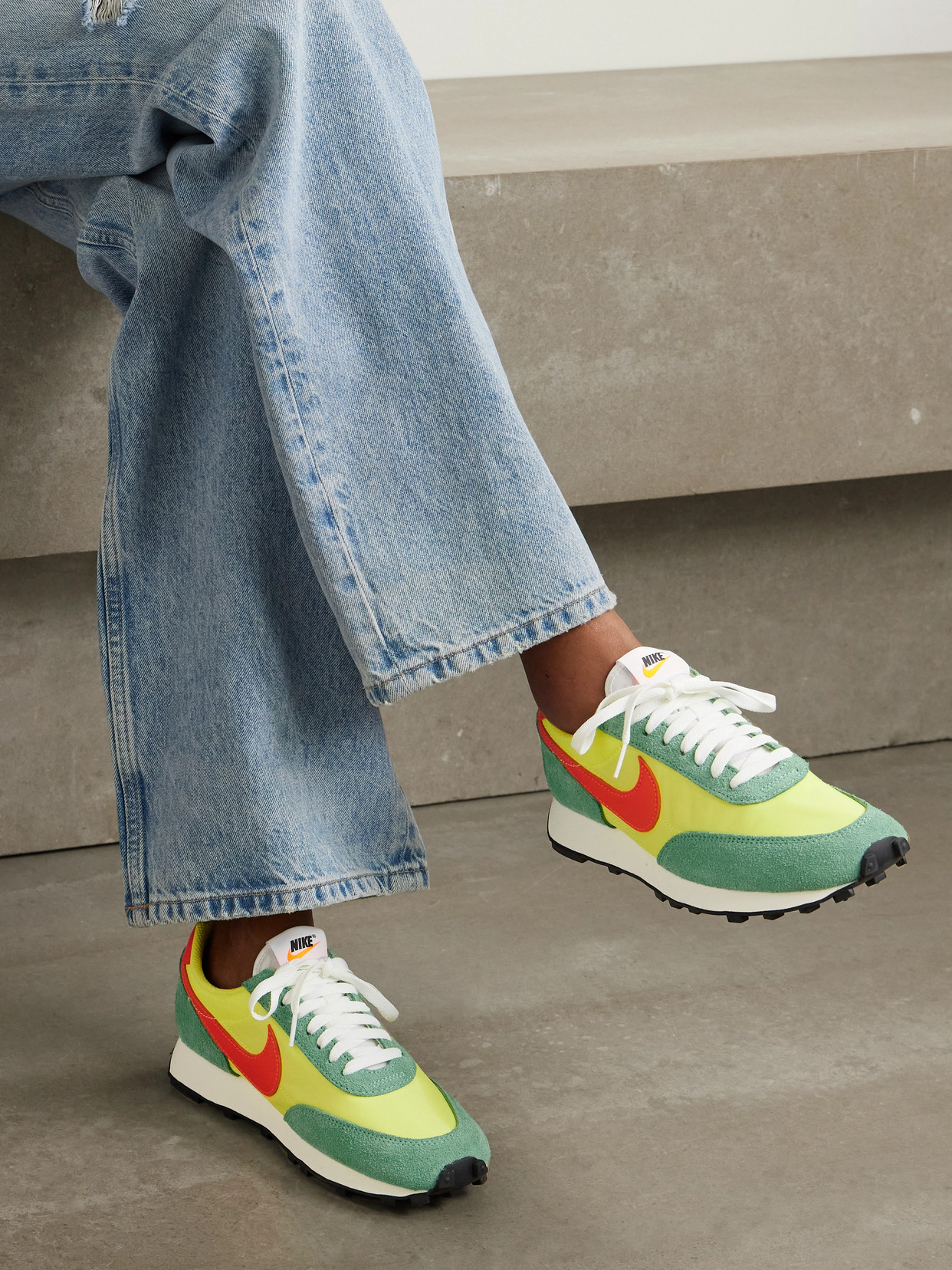 Daybreak Leather And Sneakers
