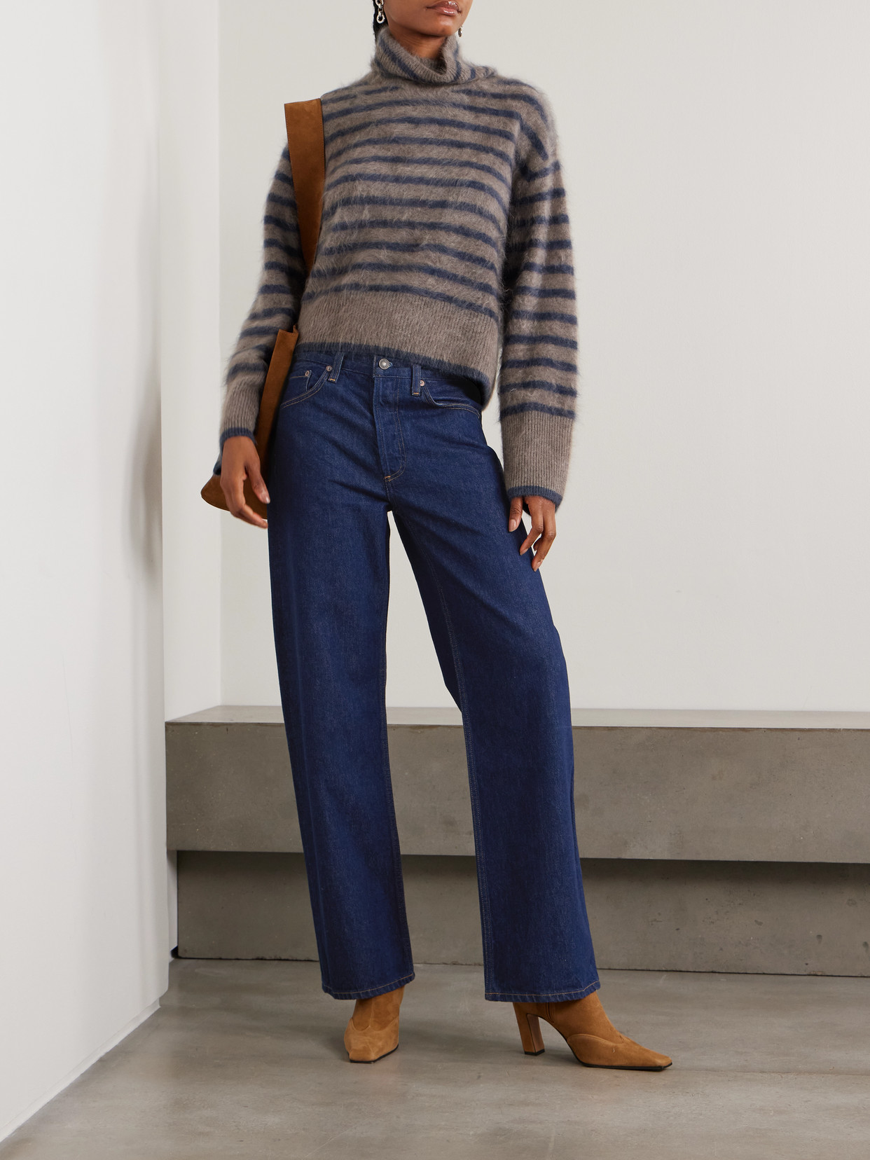Arc Long High-Rise Wide- Leg