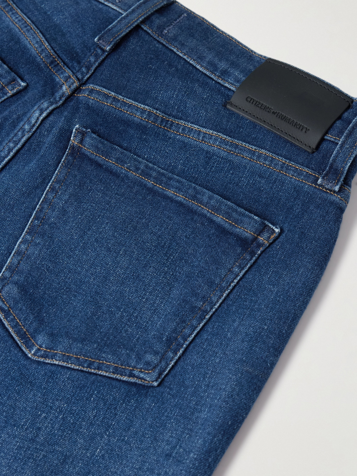 Citizen Of Humanity Delfina Mid-rise Barrel-leg Jeans In Blue