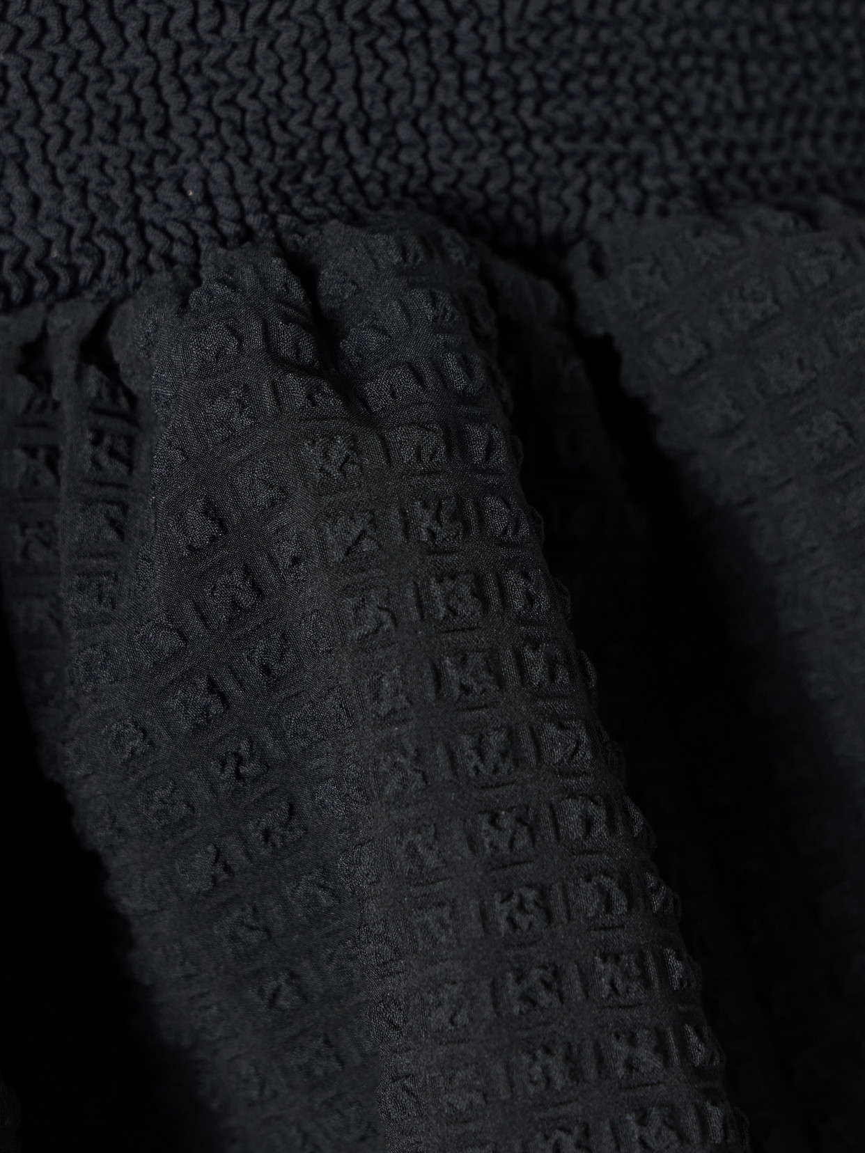 Hunza G Ruffled Waffle And Seersucker Mini Skirt In Black