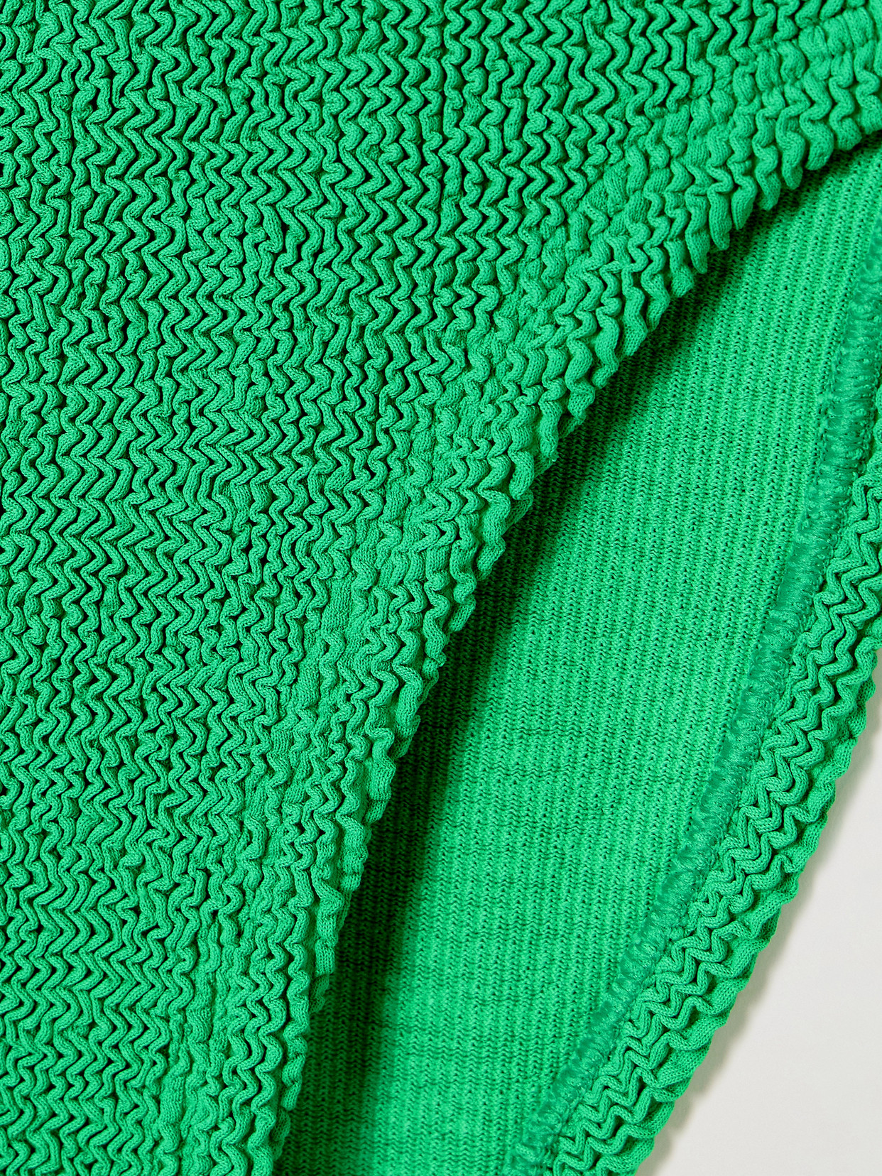 Hunza G Faye Two-tone Seersucker Swimsuit In Multi