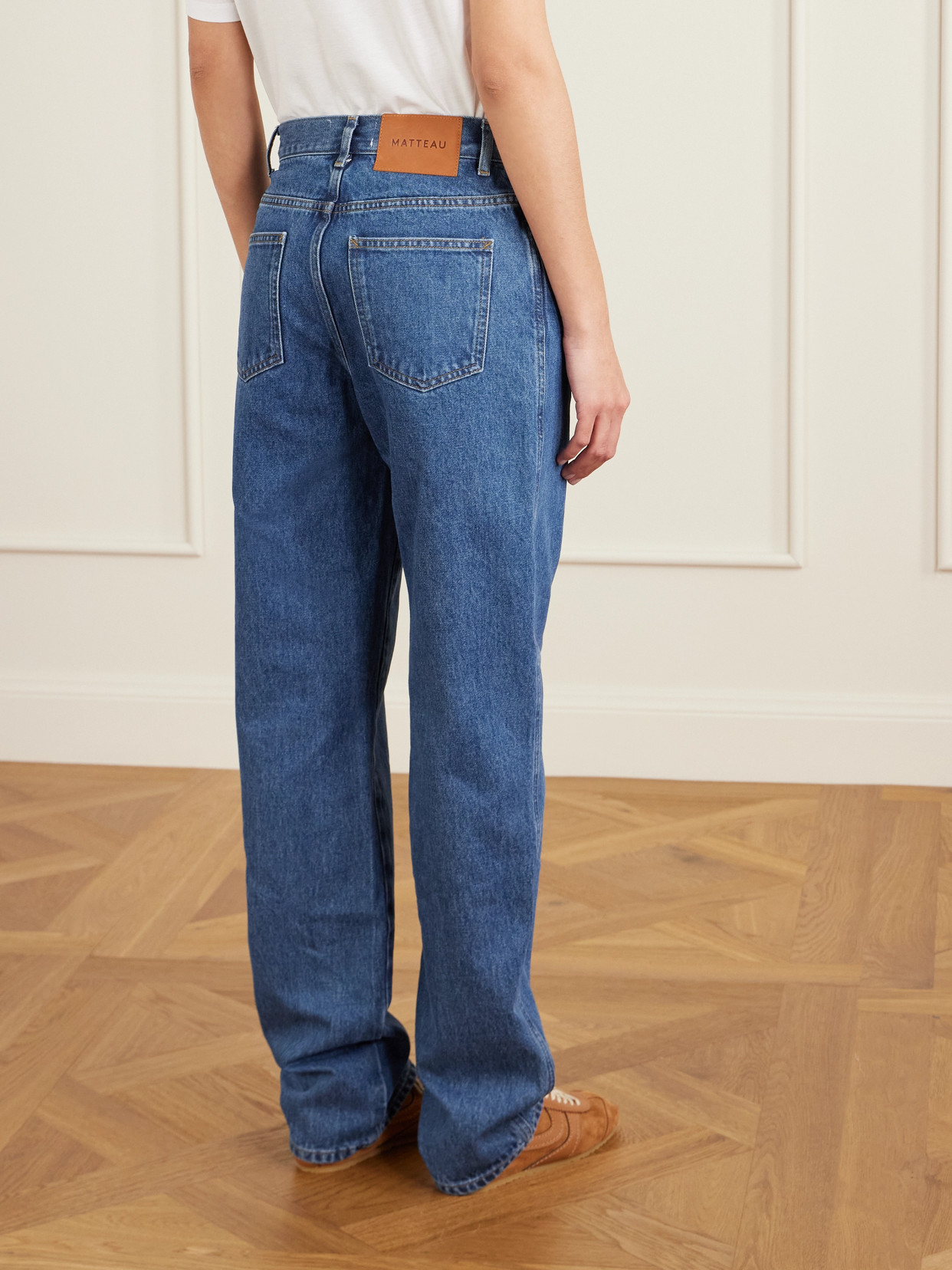 Mid-Rise Straight-Leg Jeans