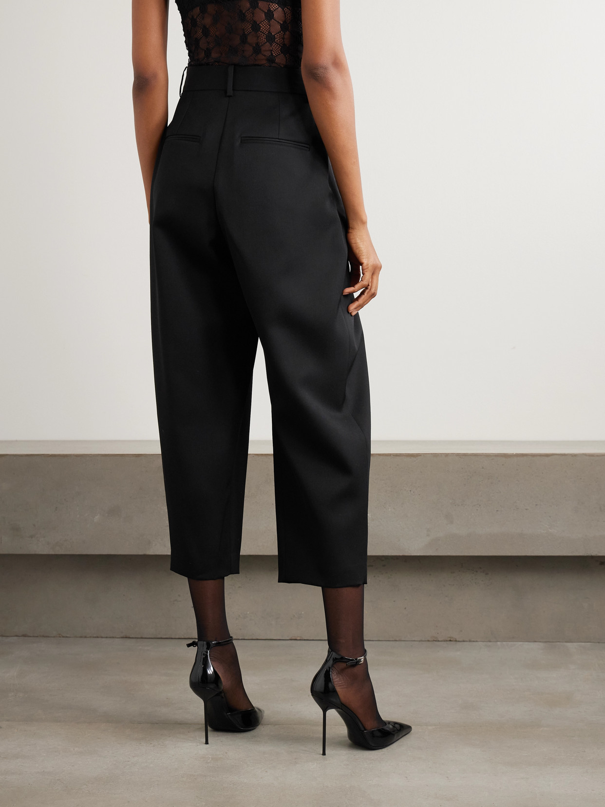 Isabel Marant Janice Pleated Wool-twill Tapered Pants In Black