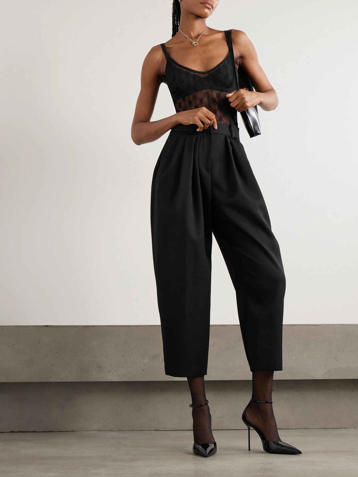 Isabel Marant Janice Pleated Wool-twill Tapered Pants In Black