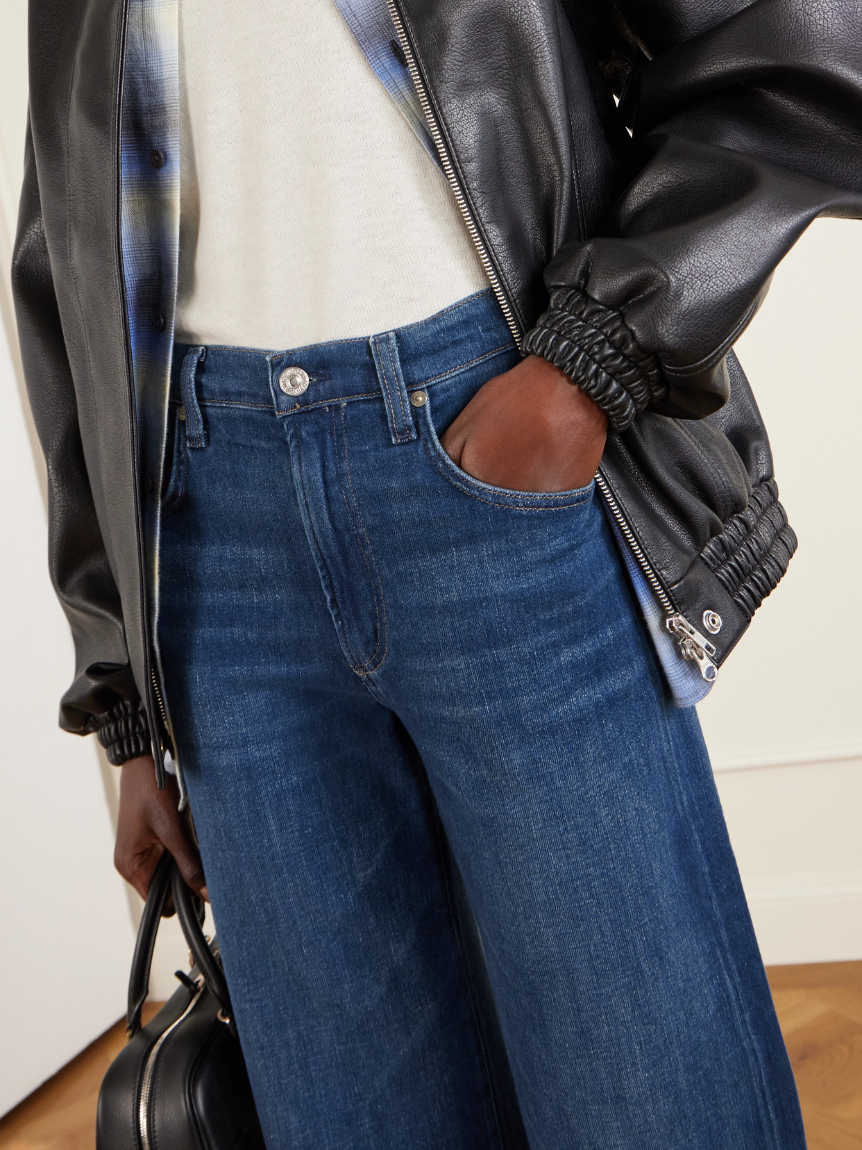 Citizen Of Humanity Annina Mid-rise Staight-leg Jeans In Blue