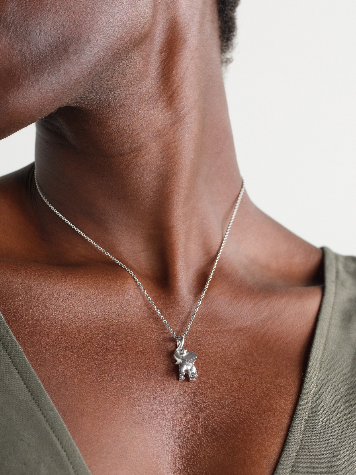 Ole Lynggaard Copenhagen Elephant 18-karat White Gold Diamond Necklace In Gold