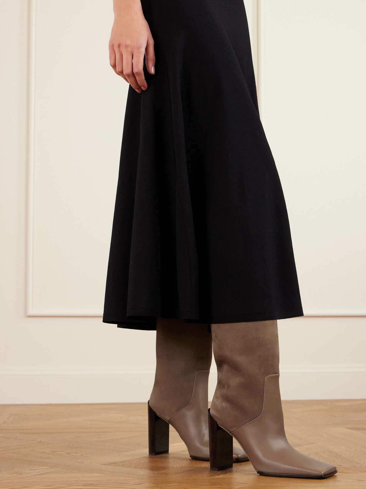 Alaïa Leather And Nubuck Knee Boots In Brown