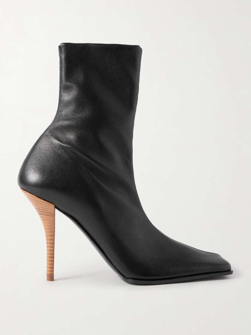 Alaïa 90 Leather Ankle Boots