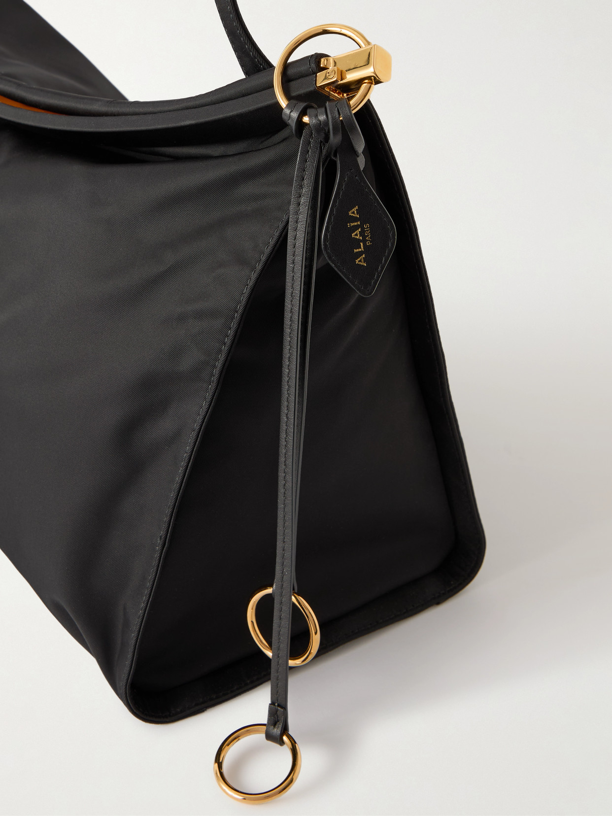Alaïa - Click E/W Large Shoulder Bag