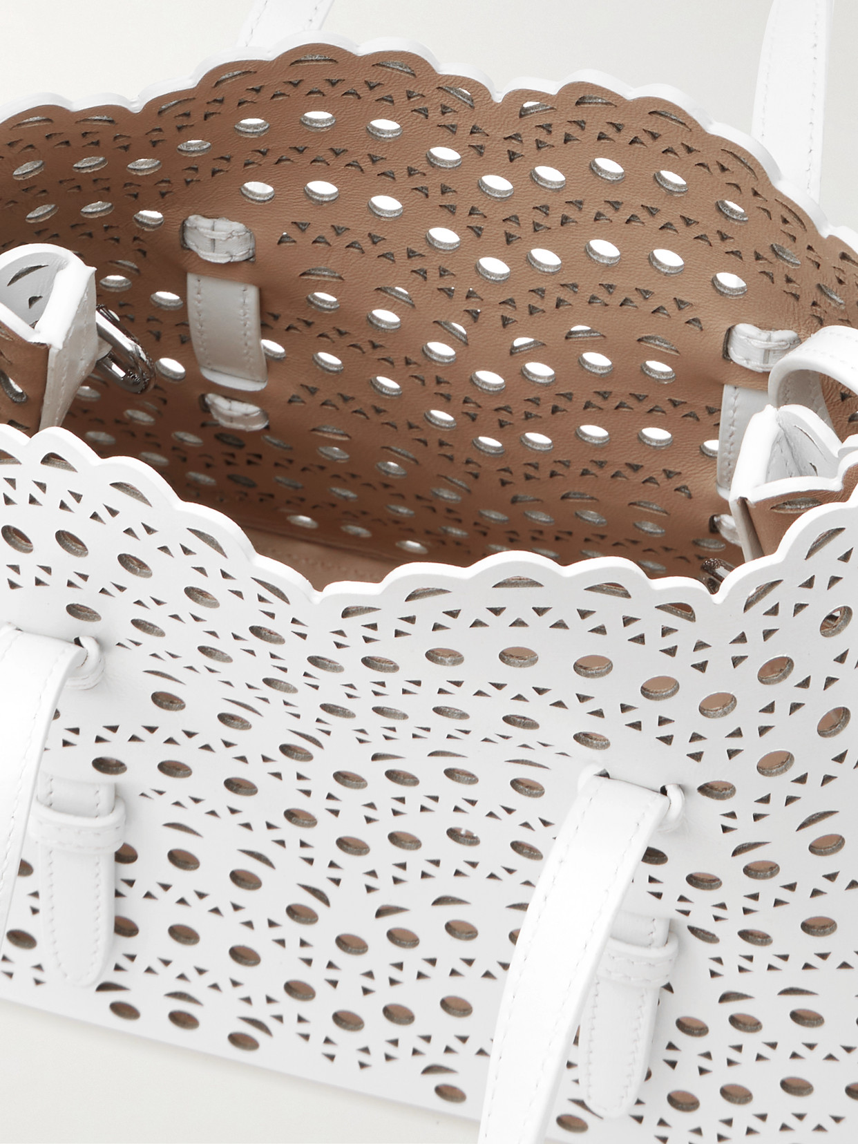 Alaïa Mina 20 Laser-cut Leather Tote In Multi
