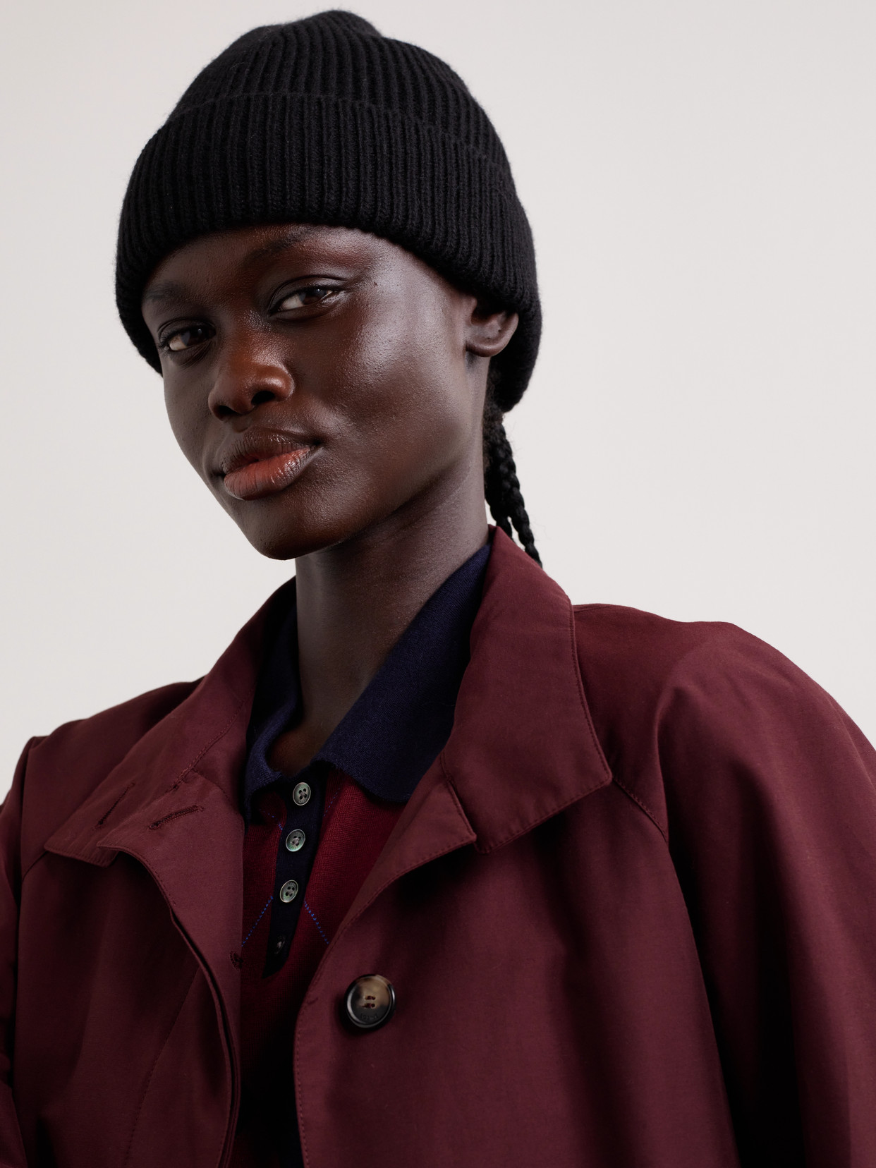 Johnstons Of Elgin Ribbed Cashmere Beanie In Black