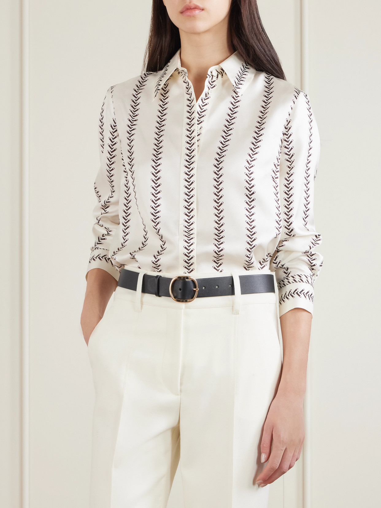 Gabriela Hearst Elster Textured-leather Belt In Black