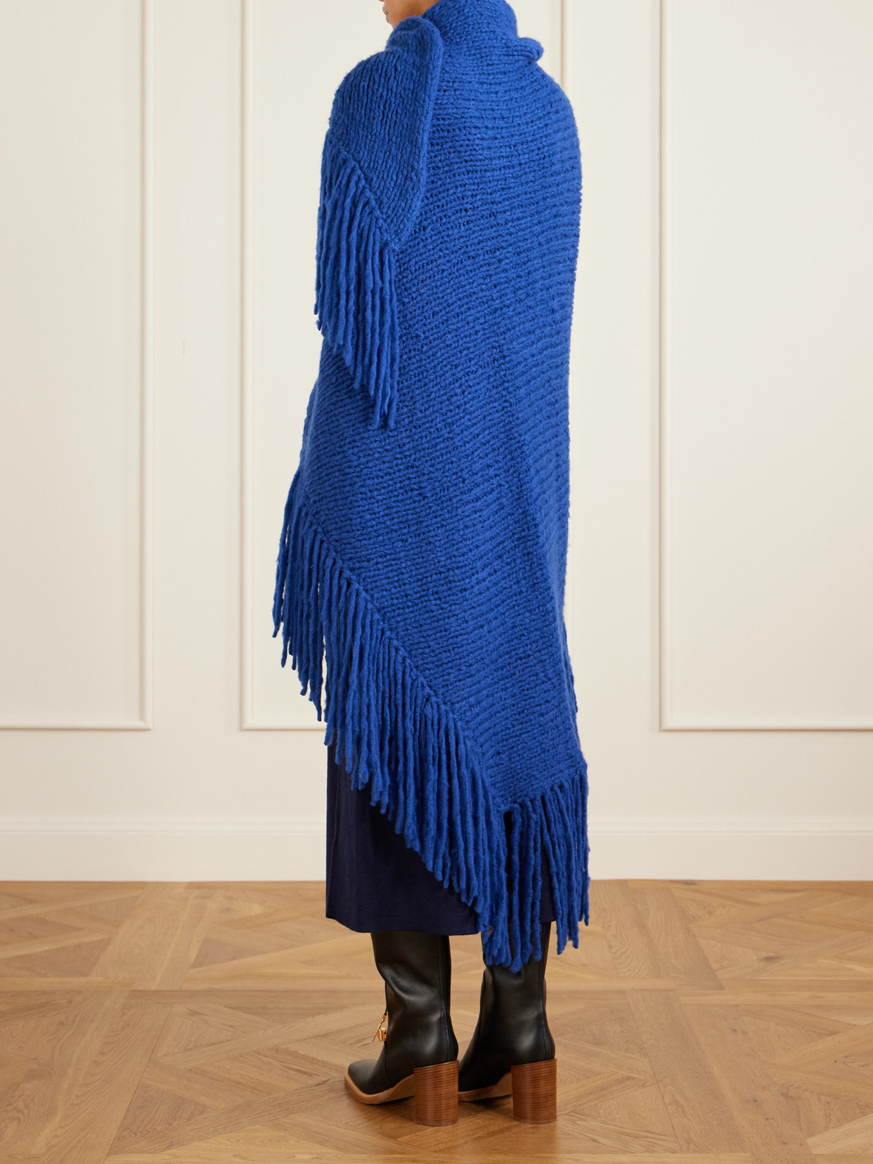 Gabriela Hearst Fringed Cashmere Wrap In Blue
