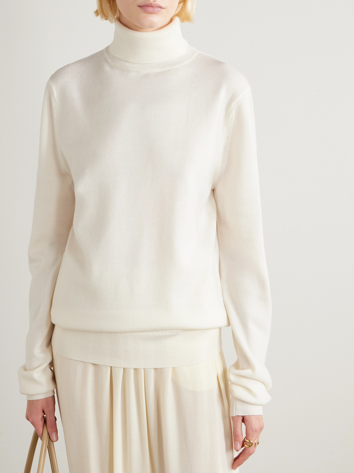 Eve Merino Wool Turtleneck Sweater