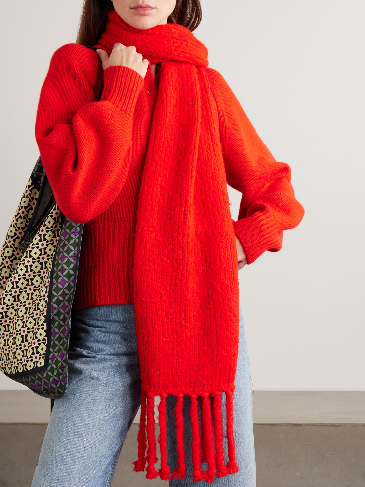 Guest In Residence Cloud Tasseled Ribbed Wool-blend Scarf In Red