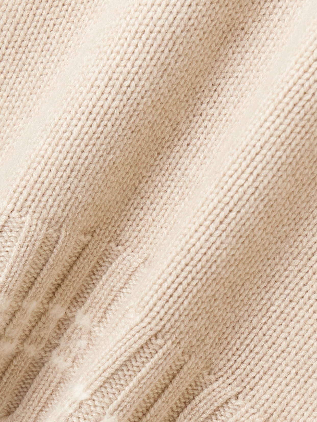 Guest In Residence Tipped Cozy Cashmere Turtleneck Sweater In Neutral