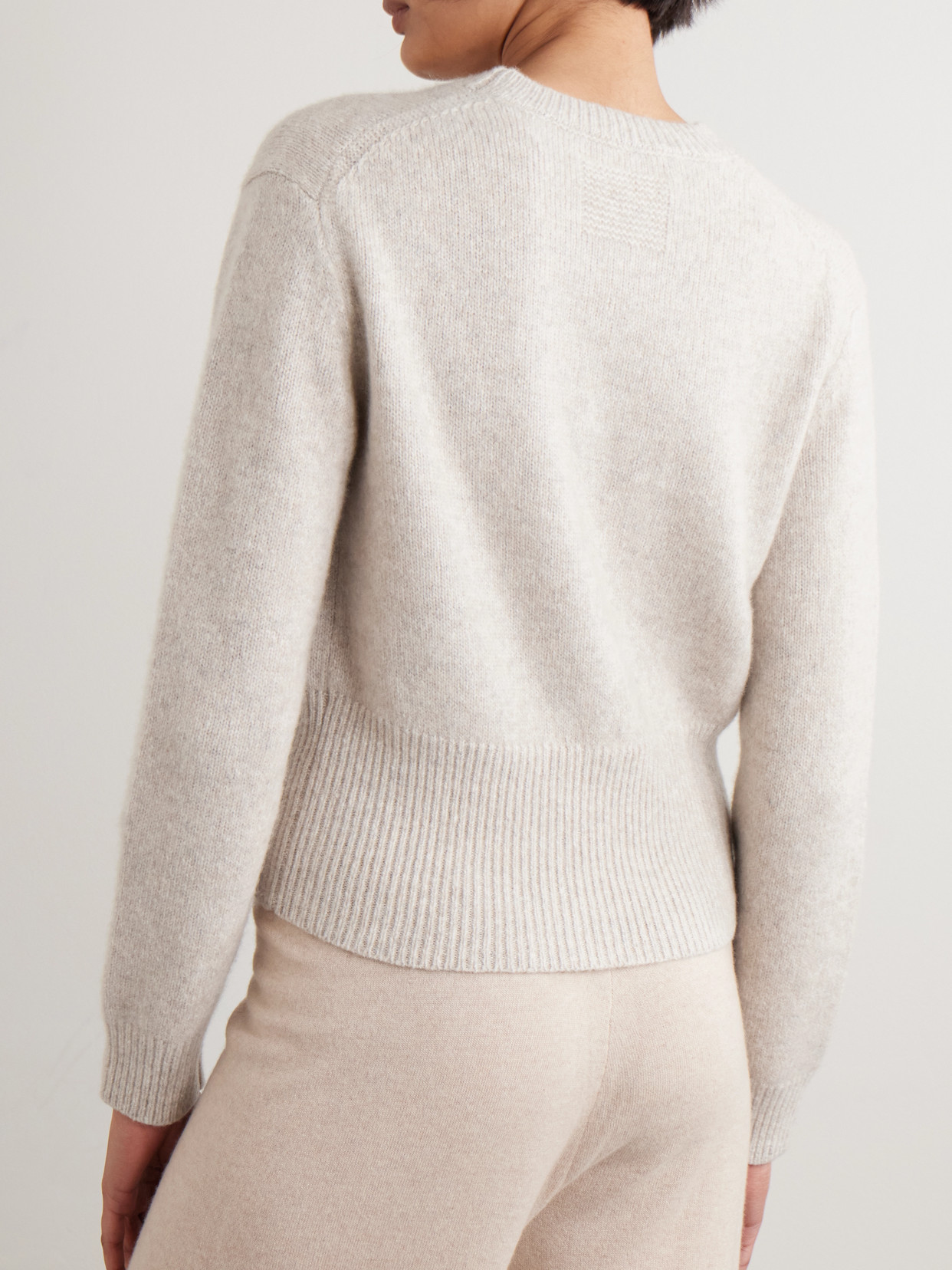 Guest In Residence Alina Cashmere And Silk-blend Sweater In Neutral