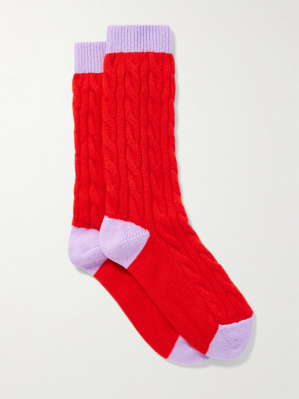 Guest In Residence Two-tone Cable-knit Cashmere Socks In Red
