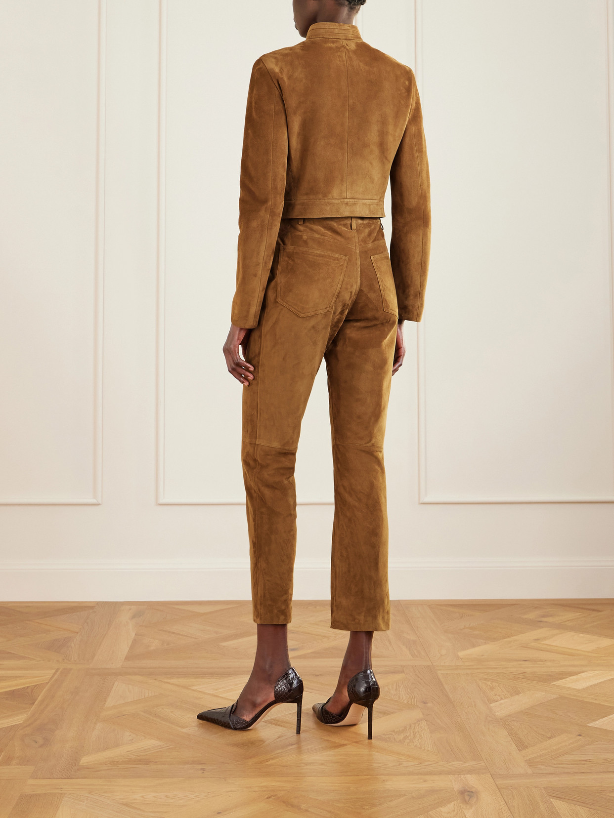 Tom Ford Cropped Suede Jacket In Brown