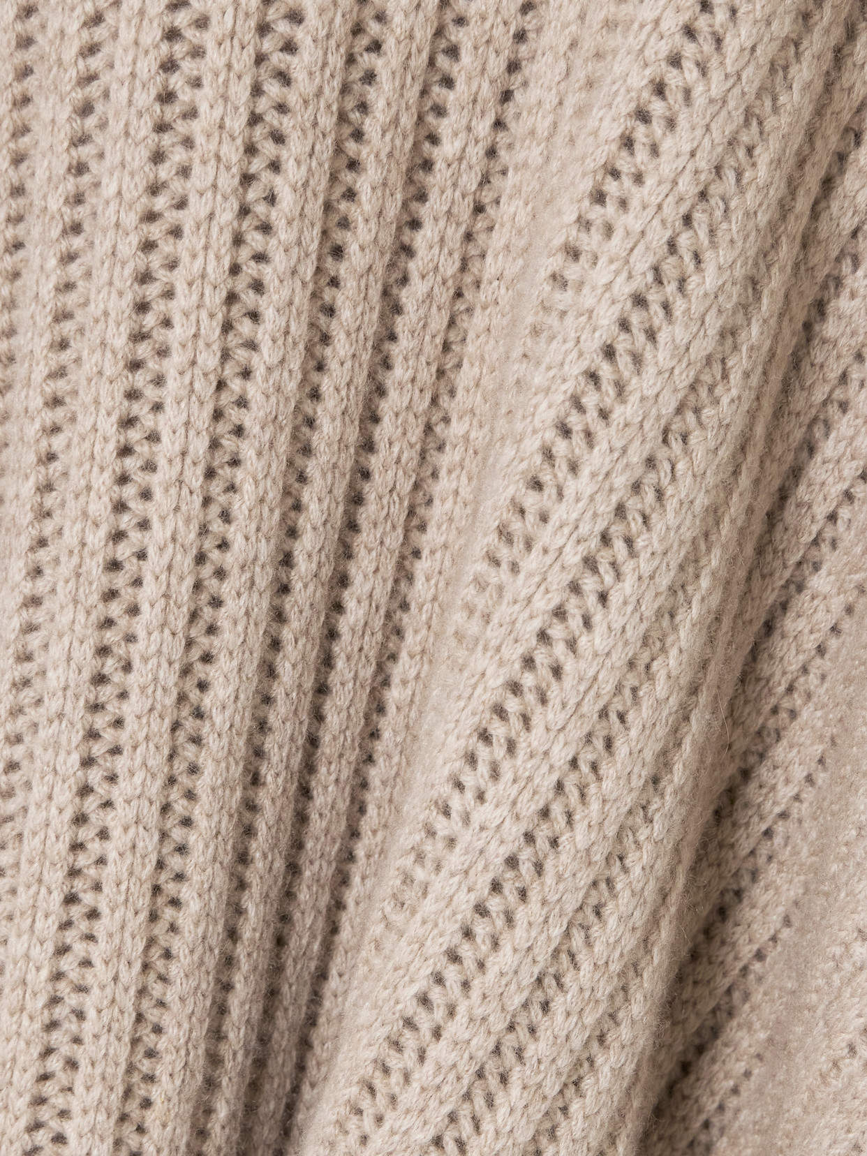 Brunello Cucinelli Women Beige Openwork Rib Cashmere Feather Turtleneck Sweater In Neutral