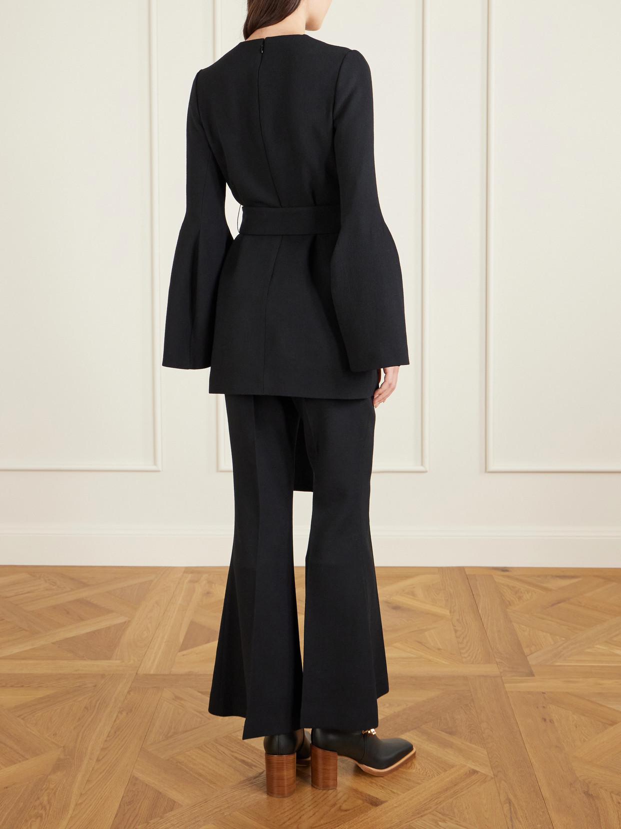 Gabriela Hearst Shandon Belted Wool Tunic In Black