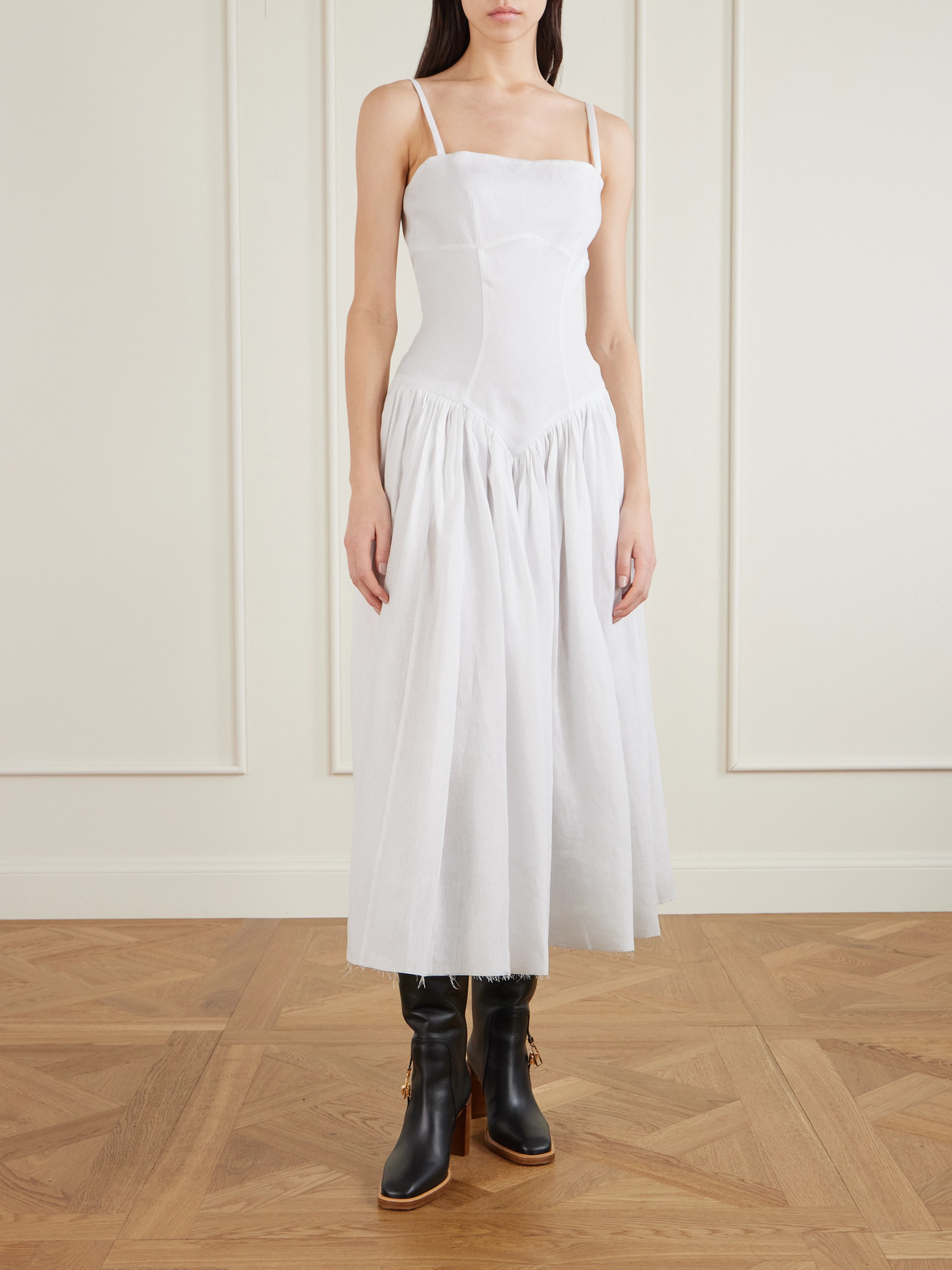 Gabriela Hearst Oriana Open-back Gathered Linen Midi Dress In White