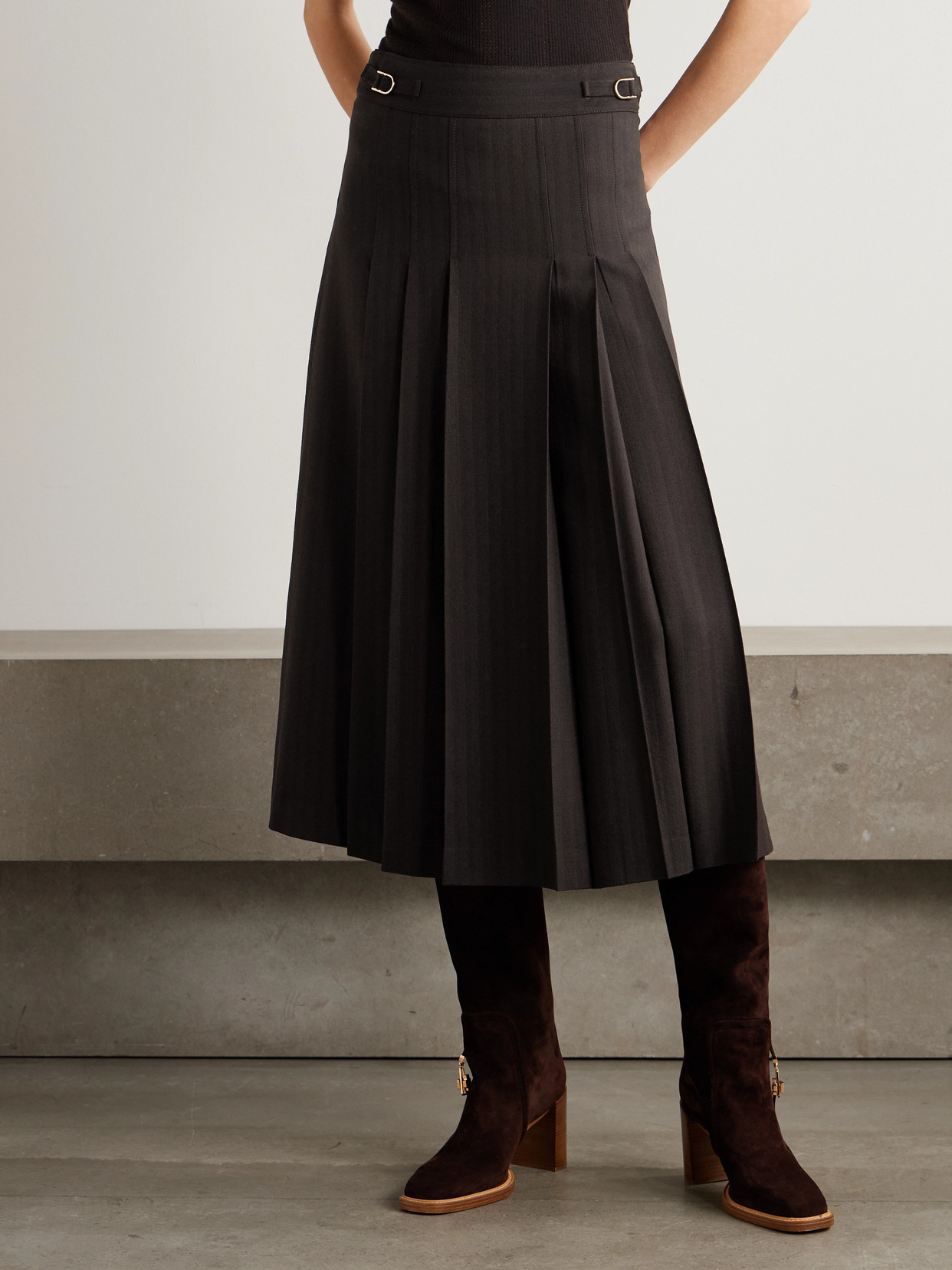 Gabriela Hearst Wesley Pleated Wool-blend Midi Skirt In Brown