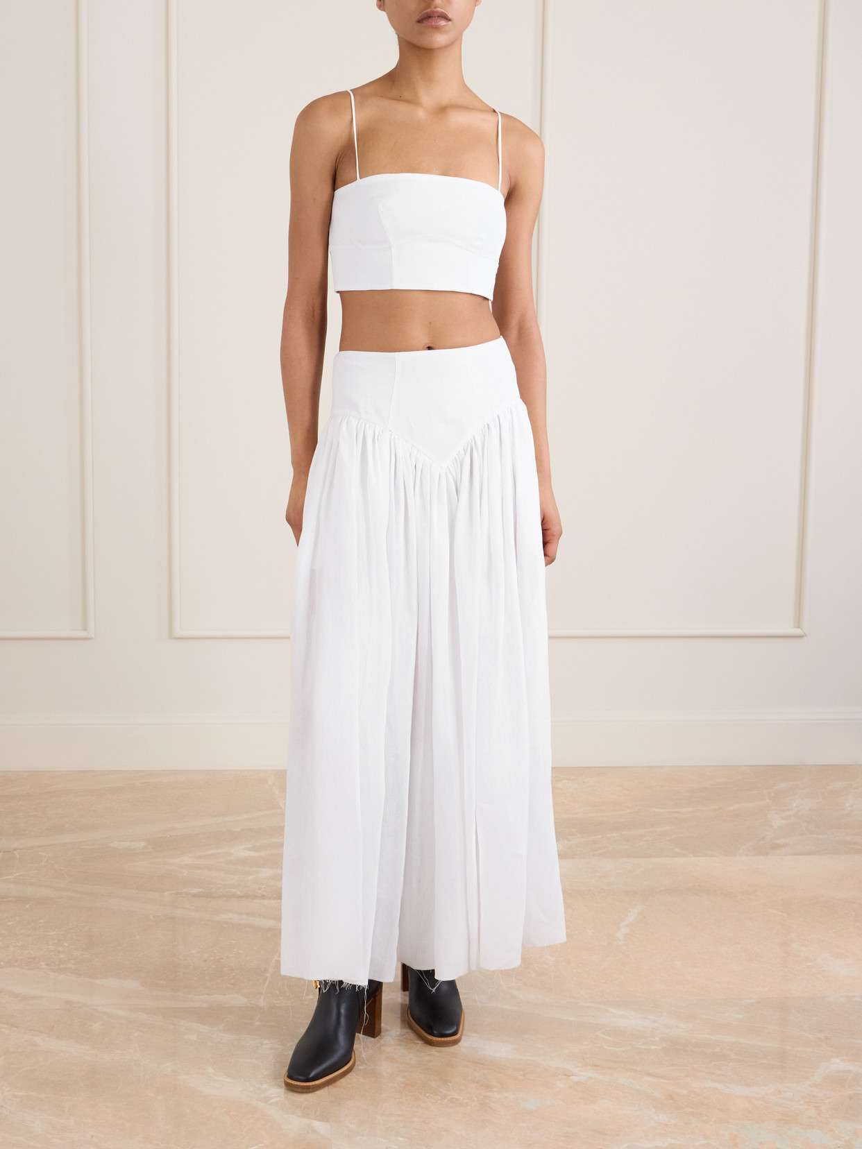 Gabriela Hearst Blazie Cropped Linen Top In Animal Print